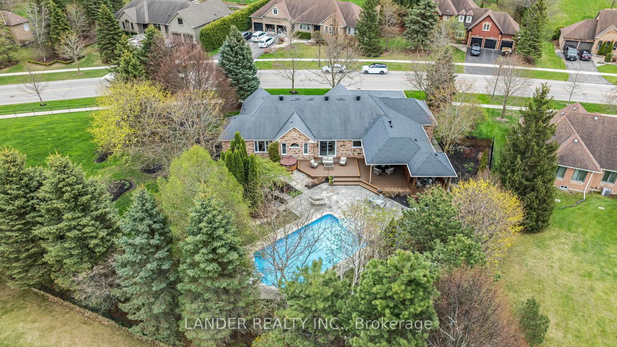 100 Colonel Wayling Boulevard