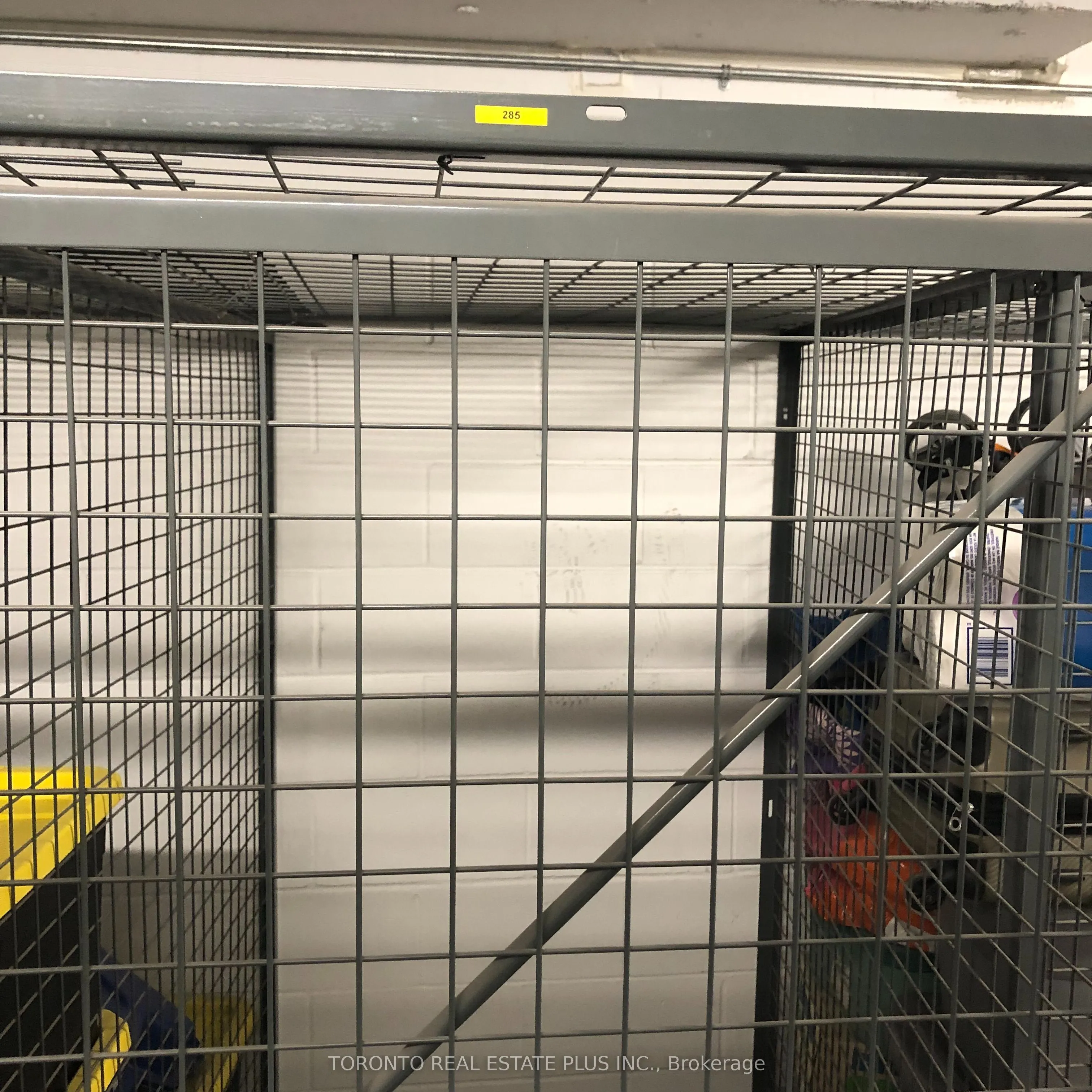 7608 Yonge Street, #206