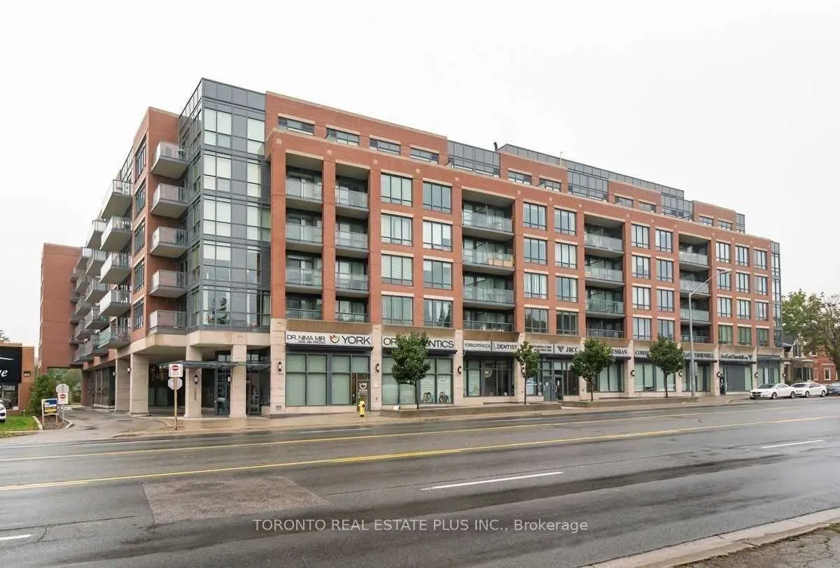 7608 Yonge Street, #206