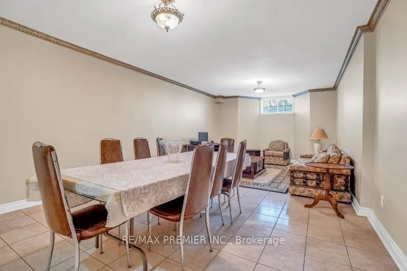 3 Avro Road