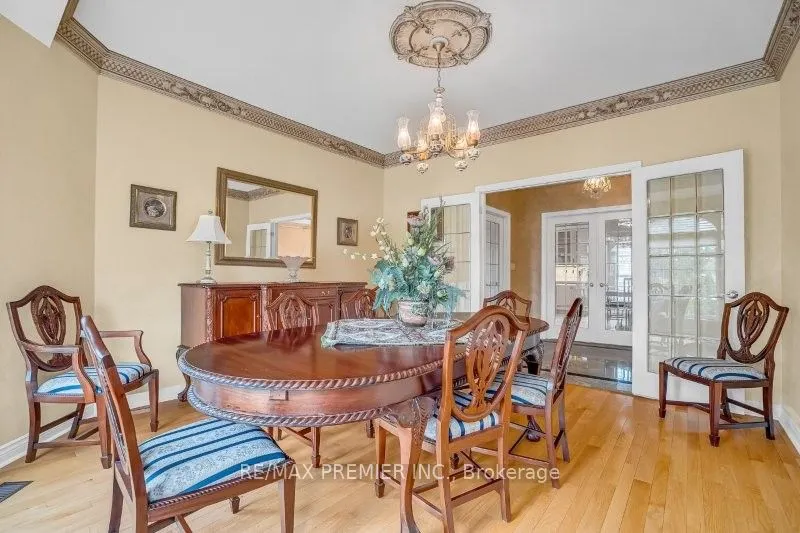 3 Avro Road