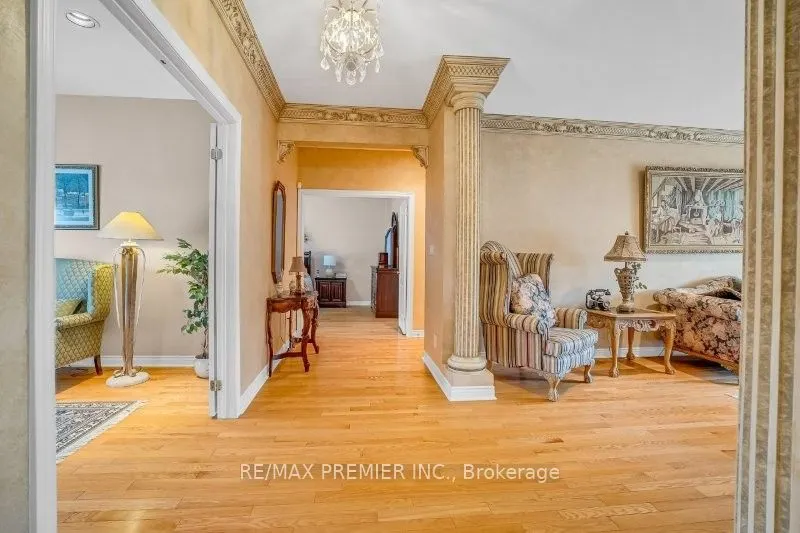 3 Avro Road