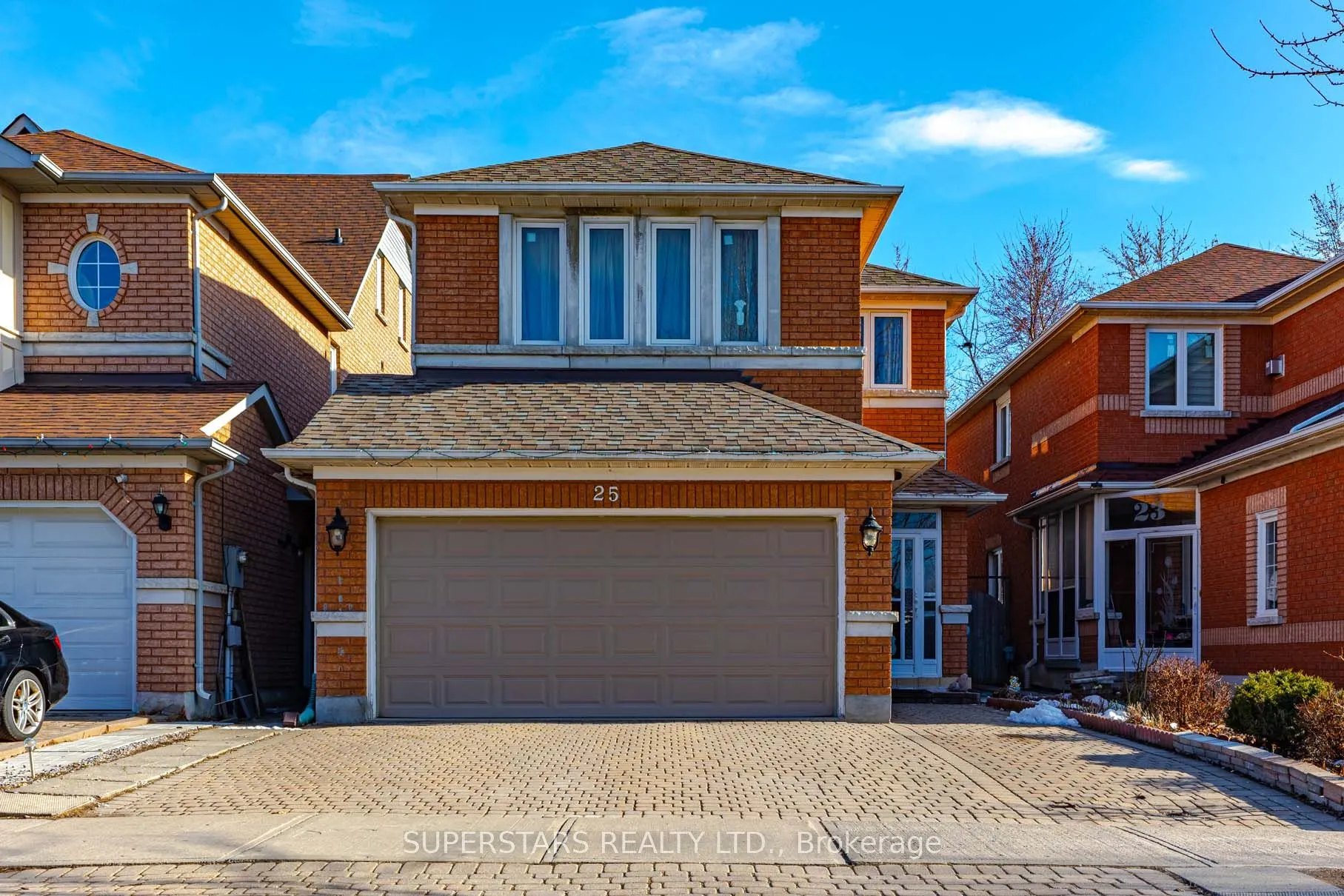 25 Eastpine Drive