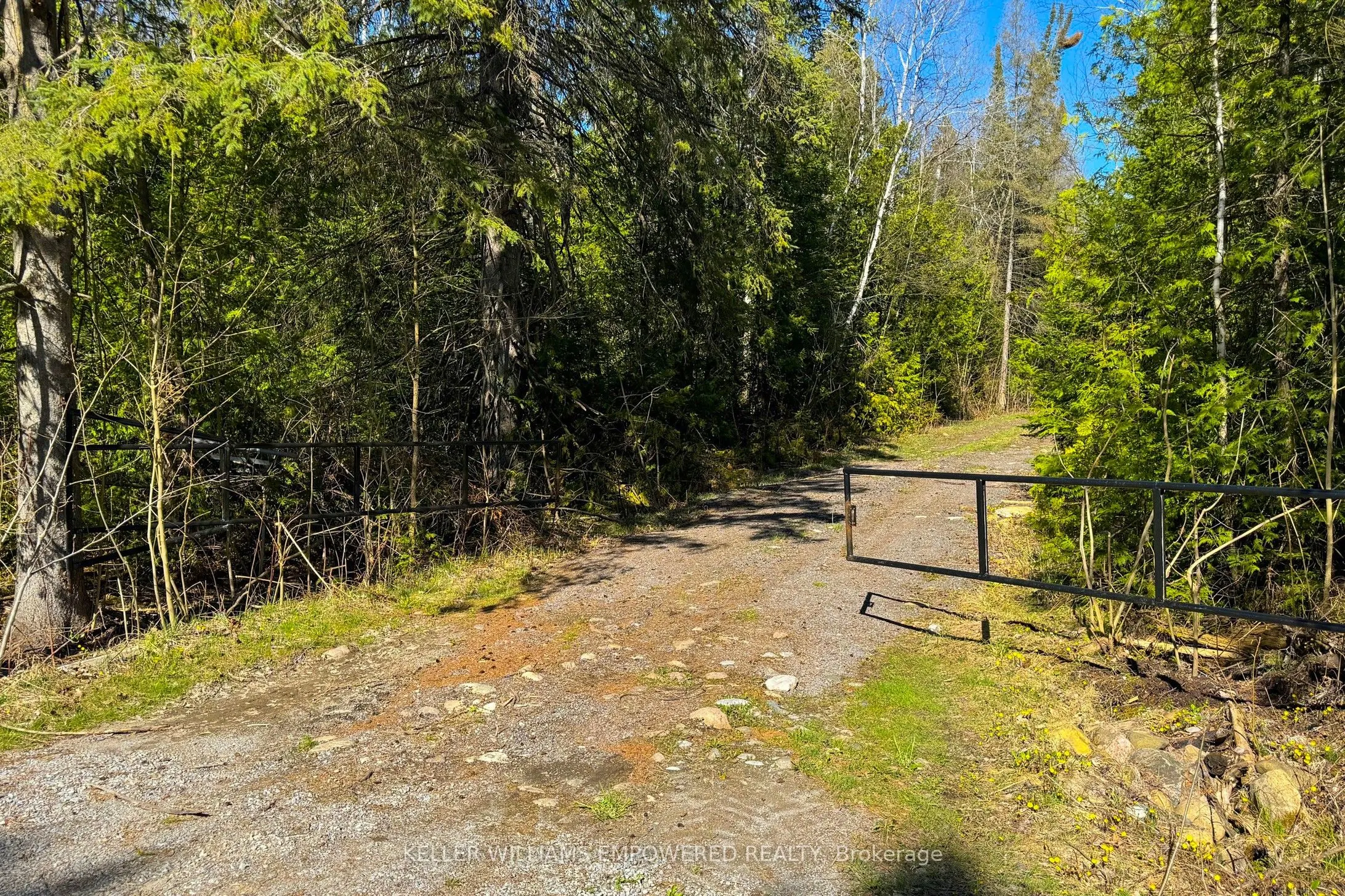 7489 Concession Road 2