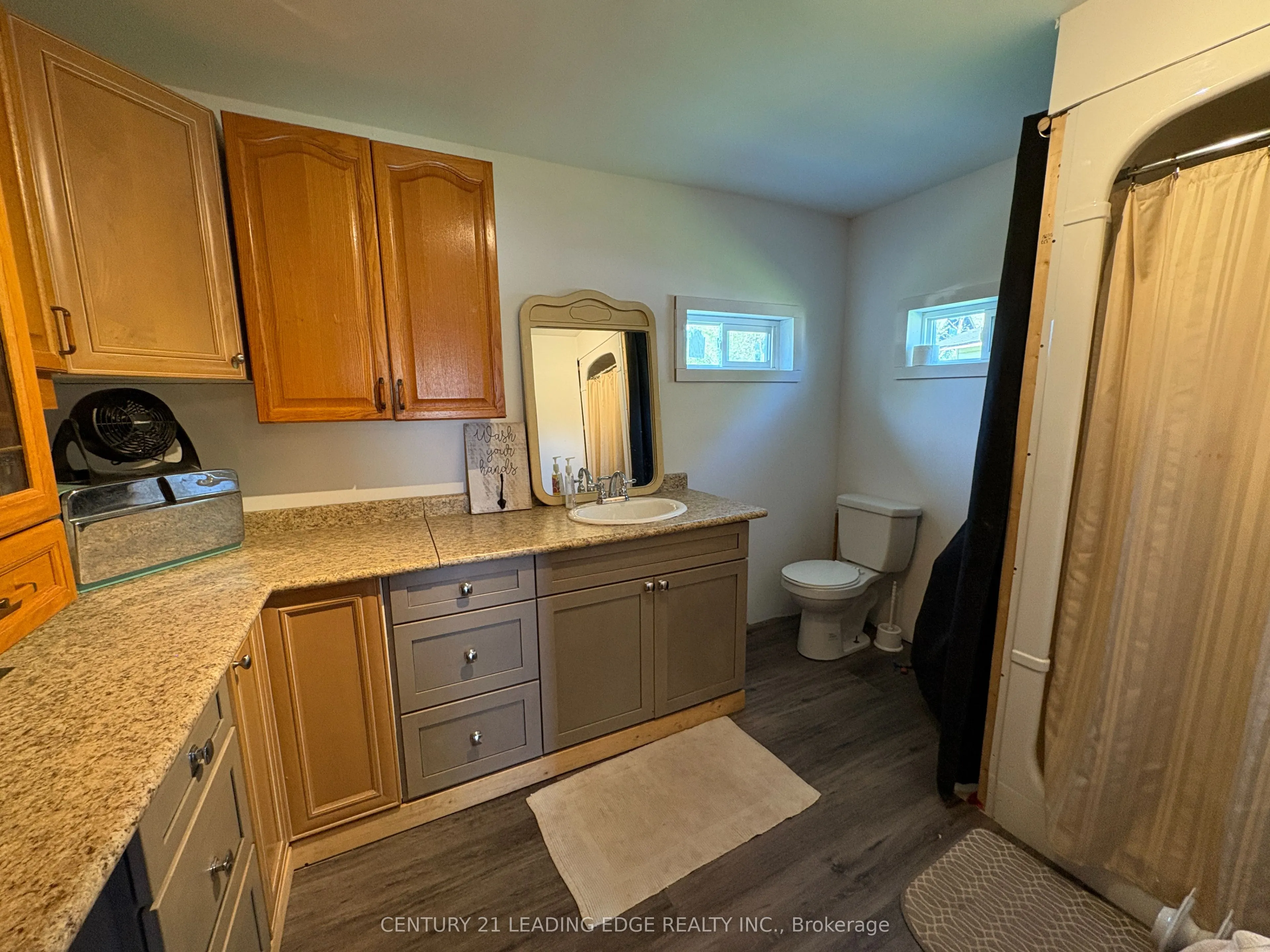 40586B Shore Rd Allowance Road