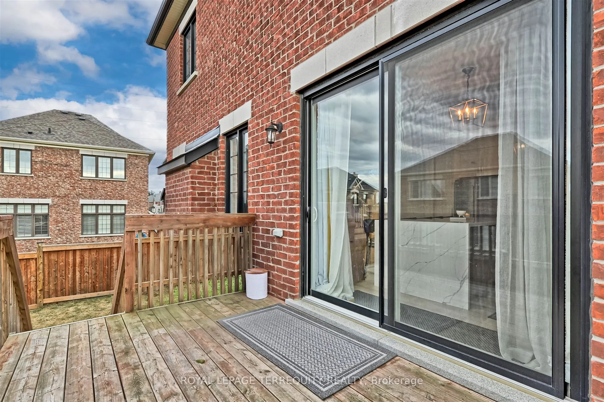 50 Chorus Crescent