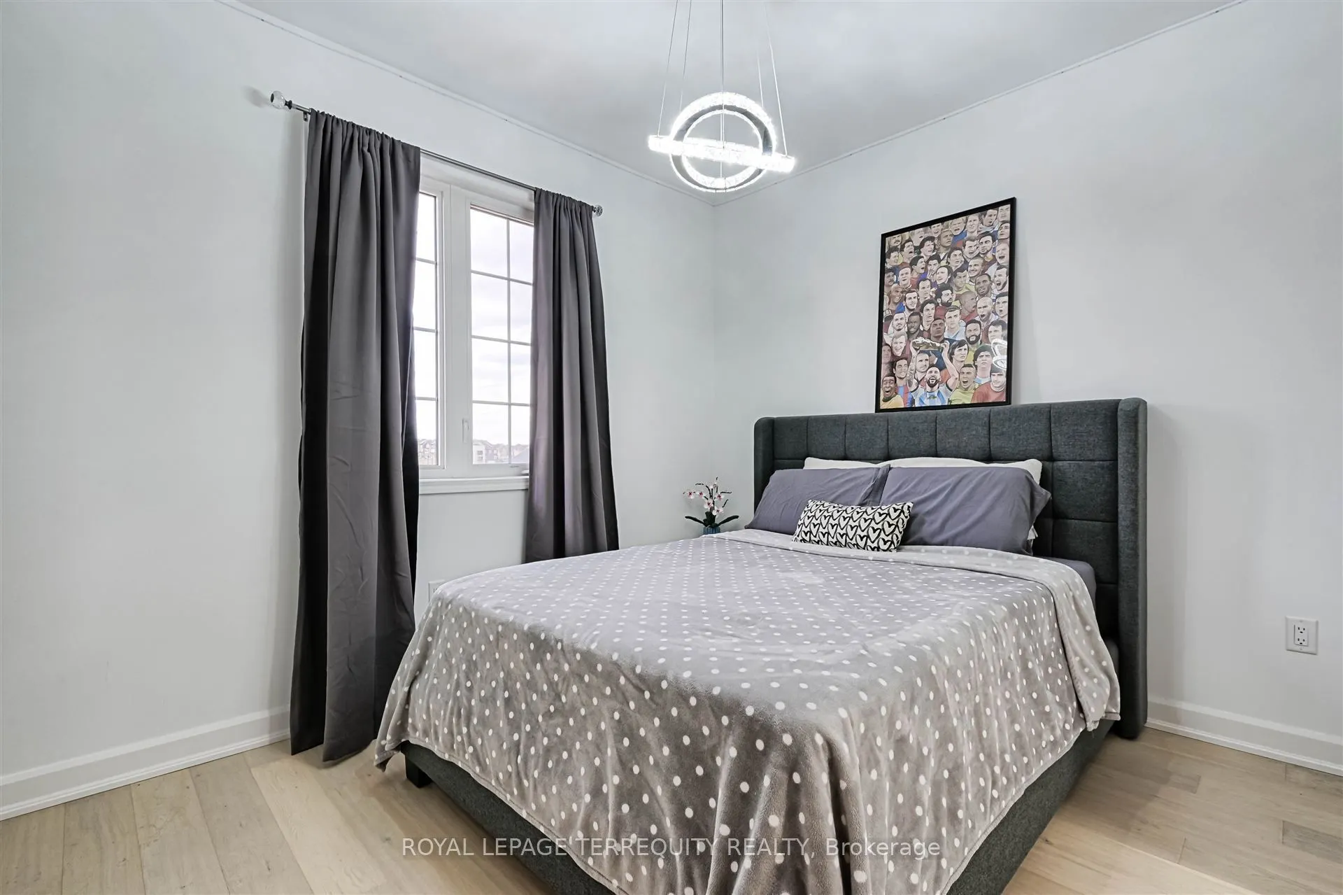 50 Chorus Crescent