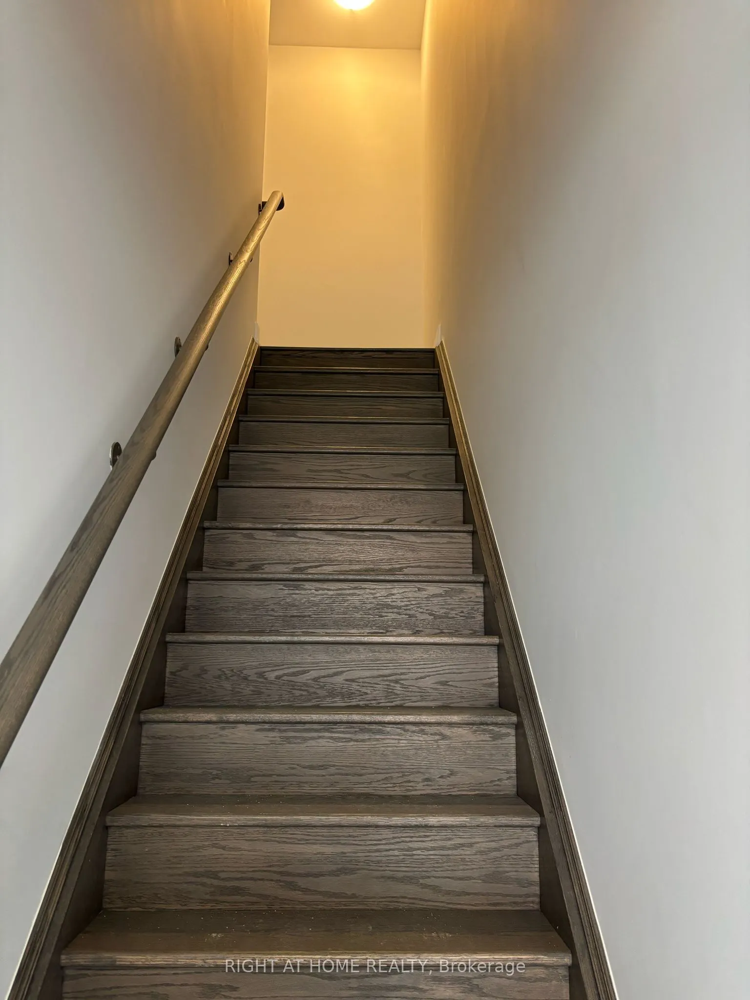 9570 ISLINGTON Avenue W, #U228