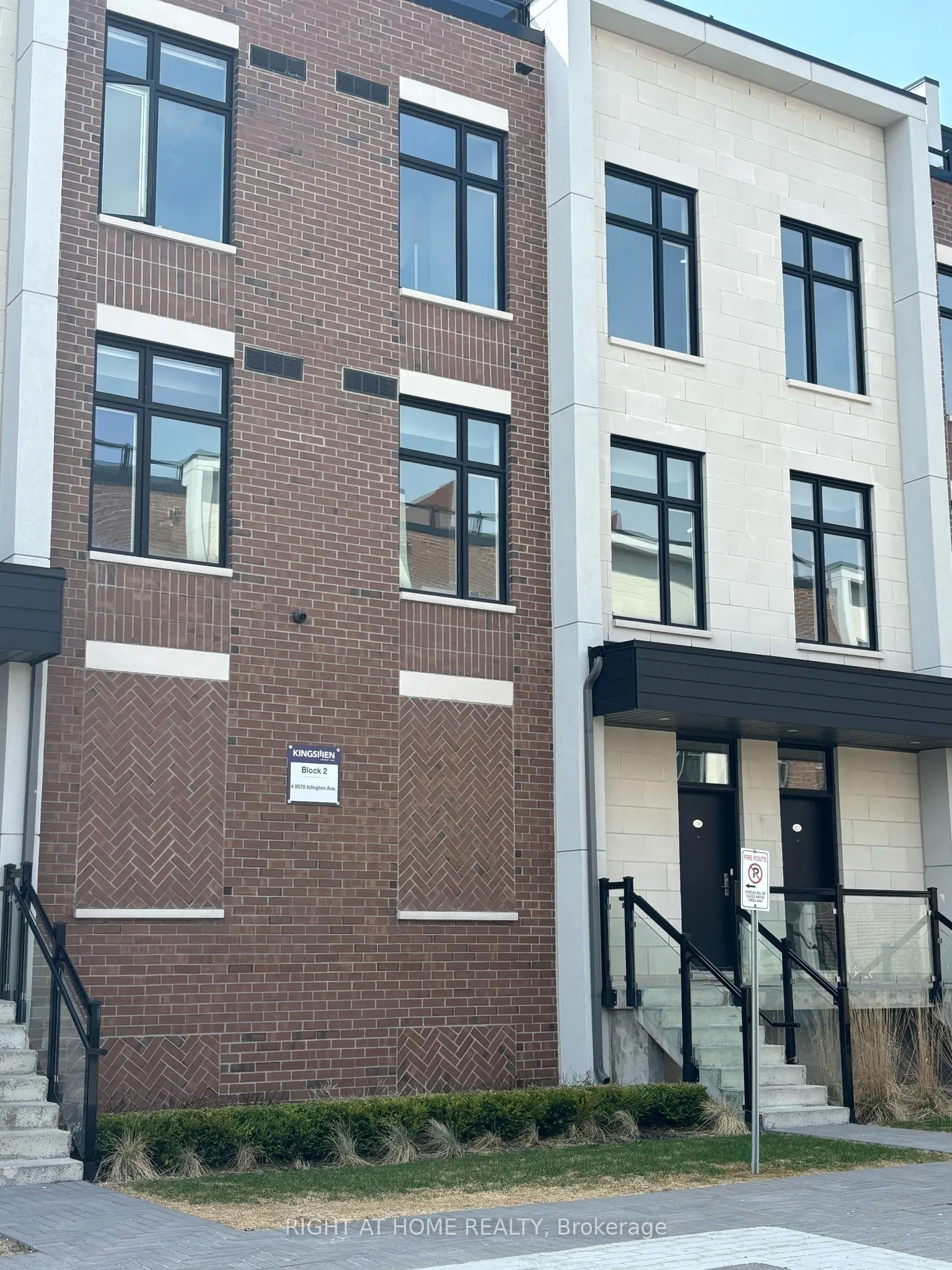 9570 ISLINGTON Avenue W, #U228