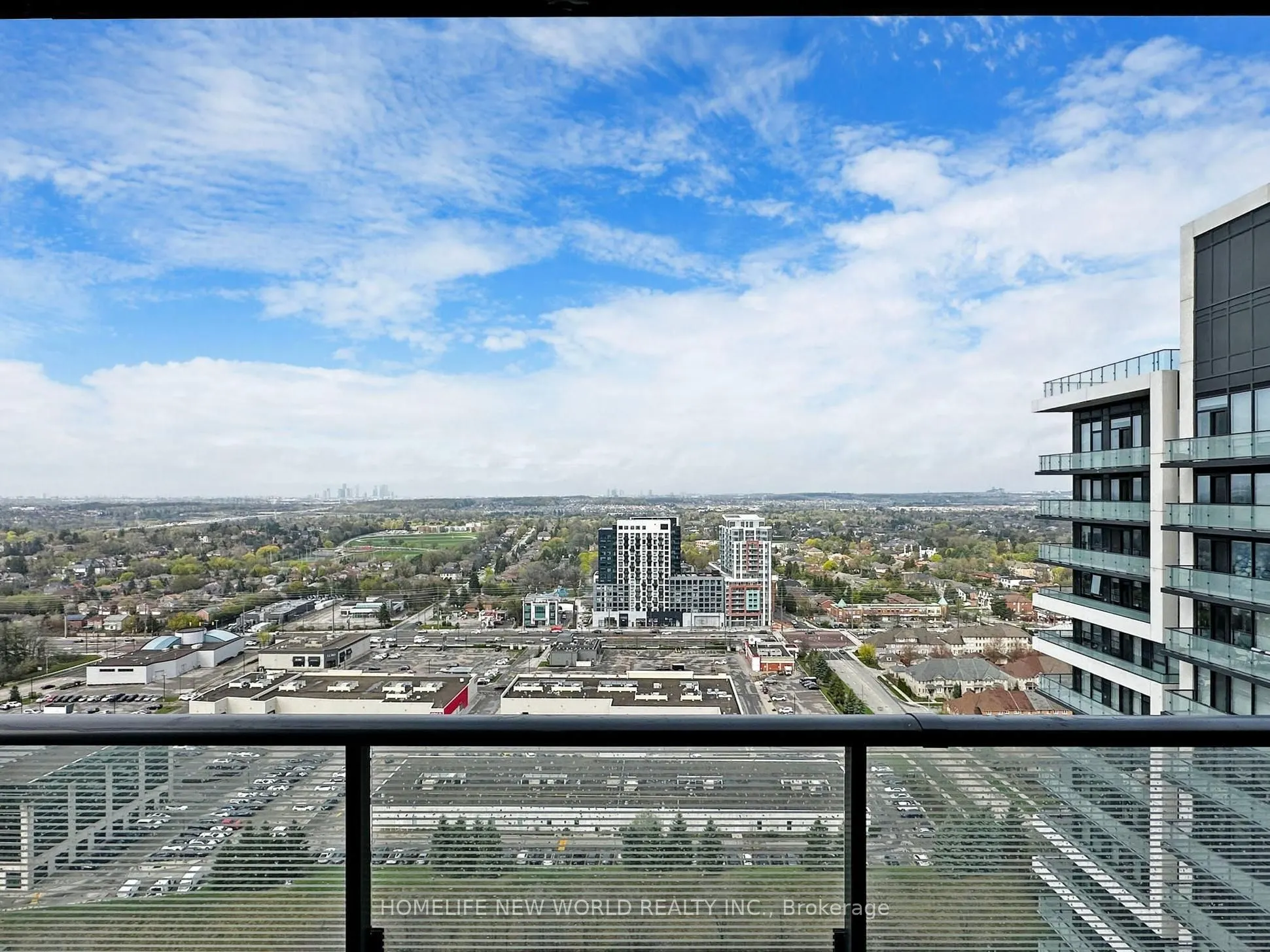 105 Oneida Crescent, #2410