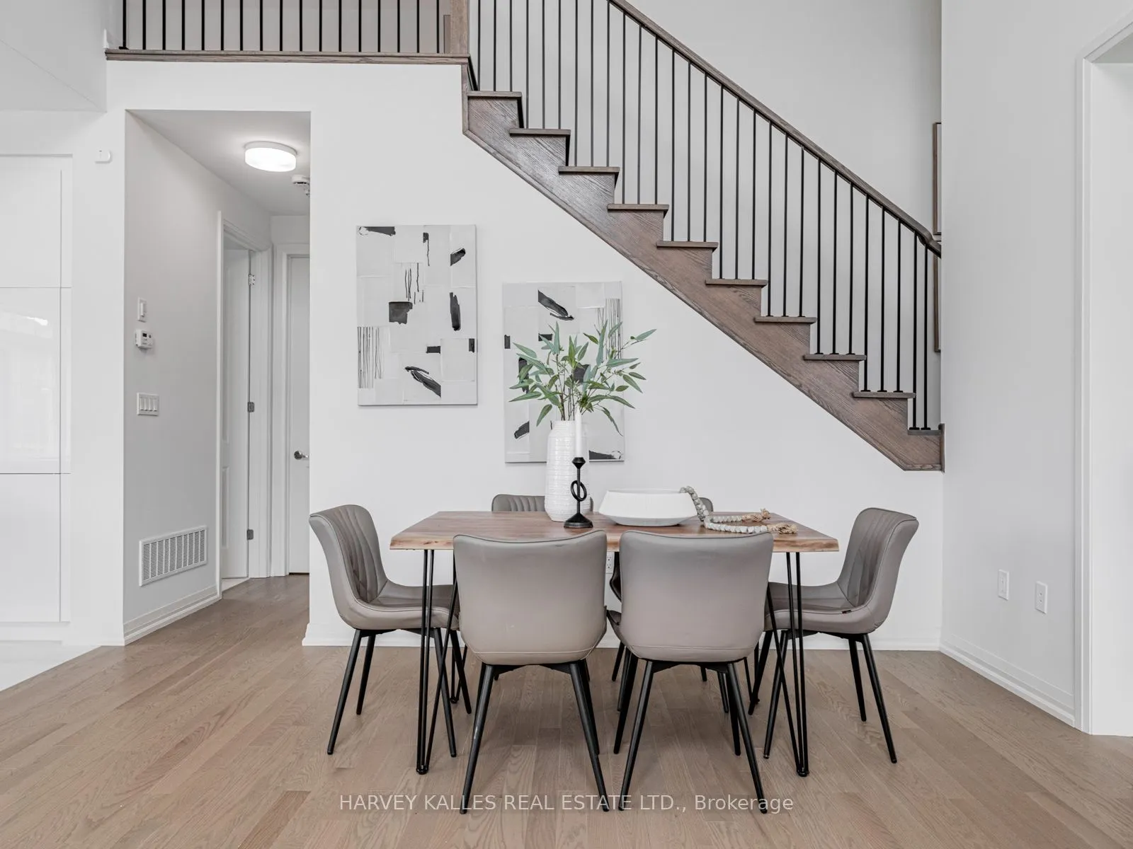 2 Bayberry Drive