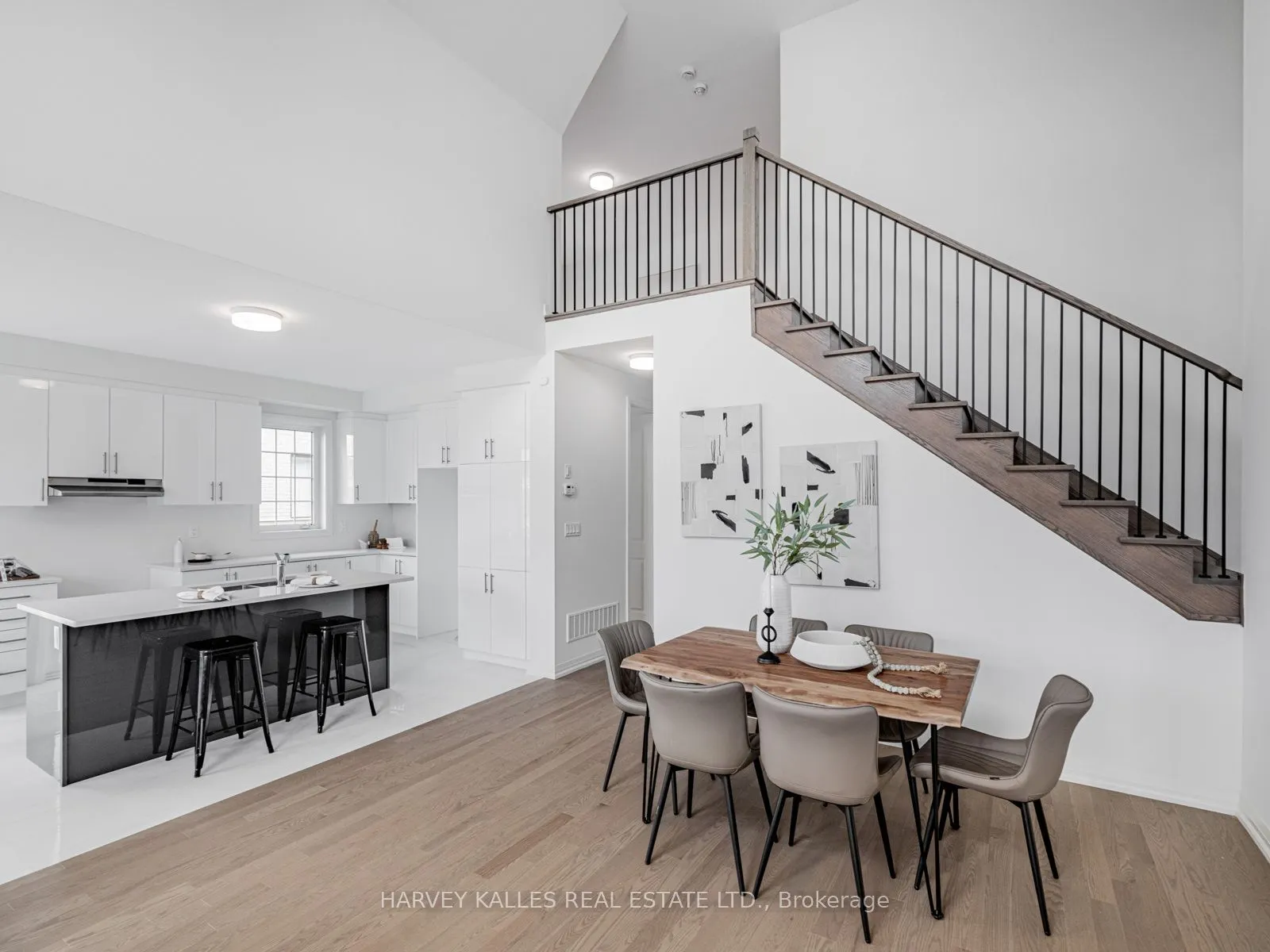 2 Bayberry Drive