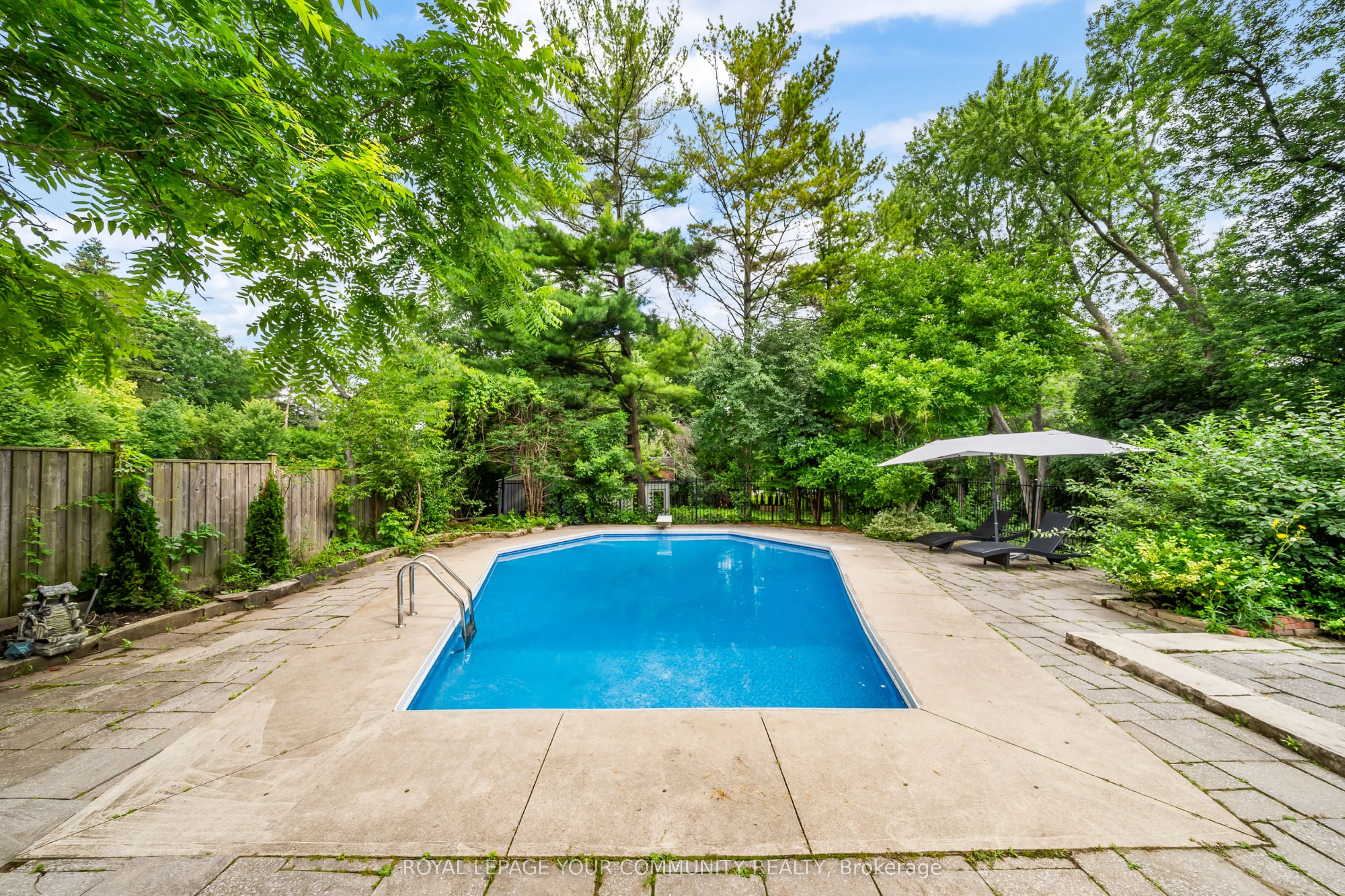 48 Arnold Avenue