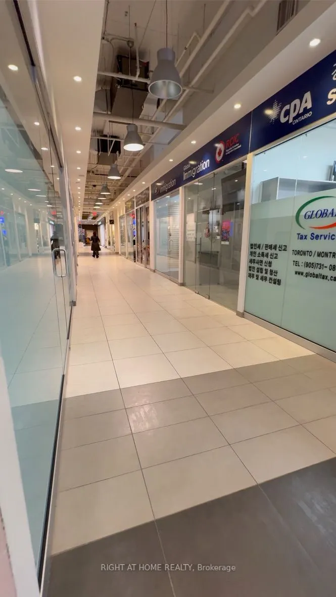 7181 Yonge Street, #155