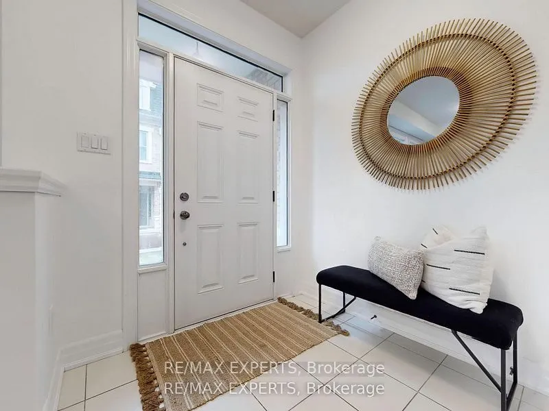 5 Amherst Circle