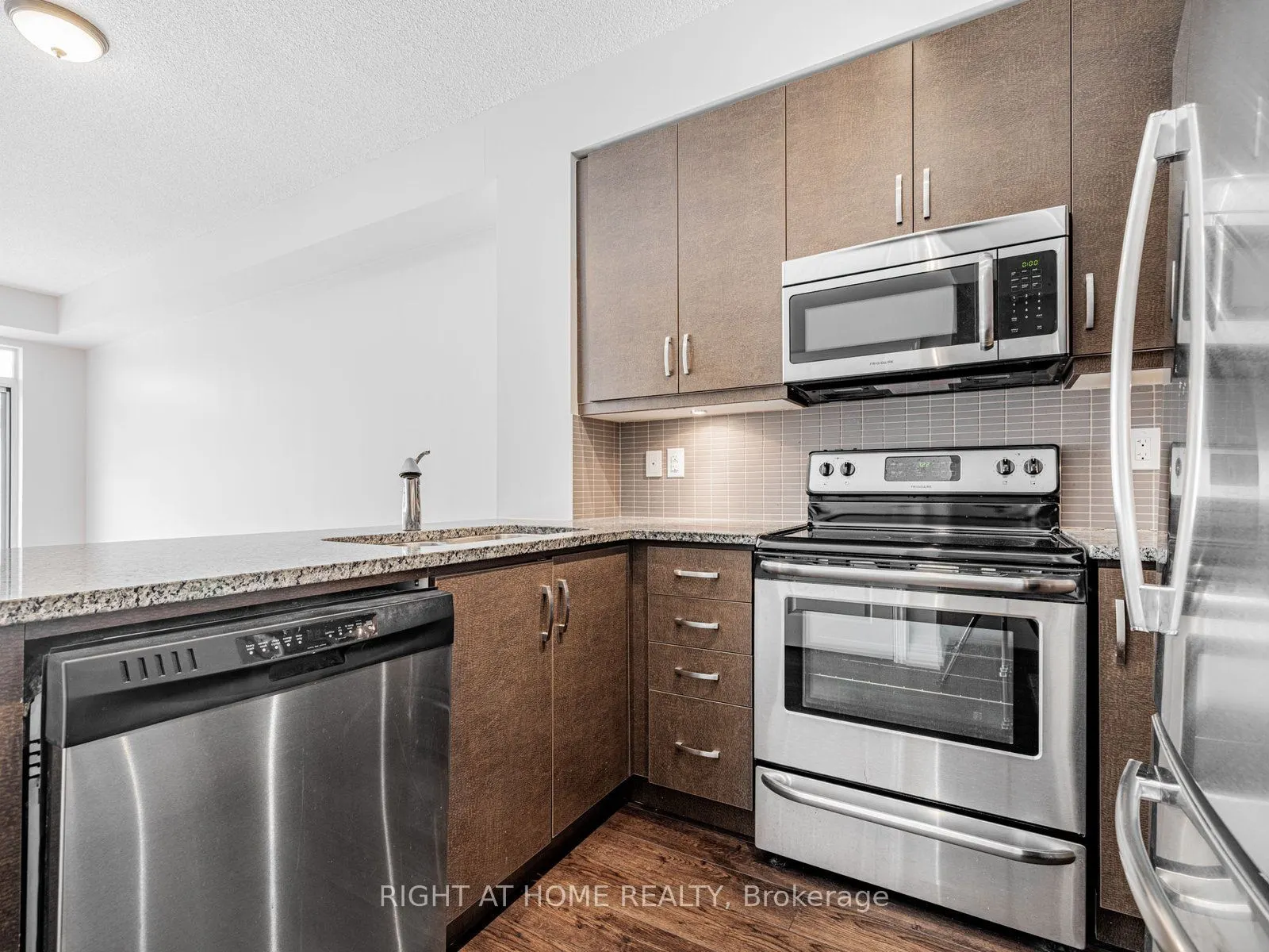 111 Civic Square Gate, #314