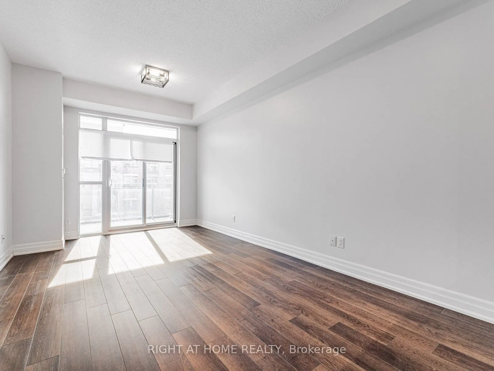 111 Civic Square Gate, #314