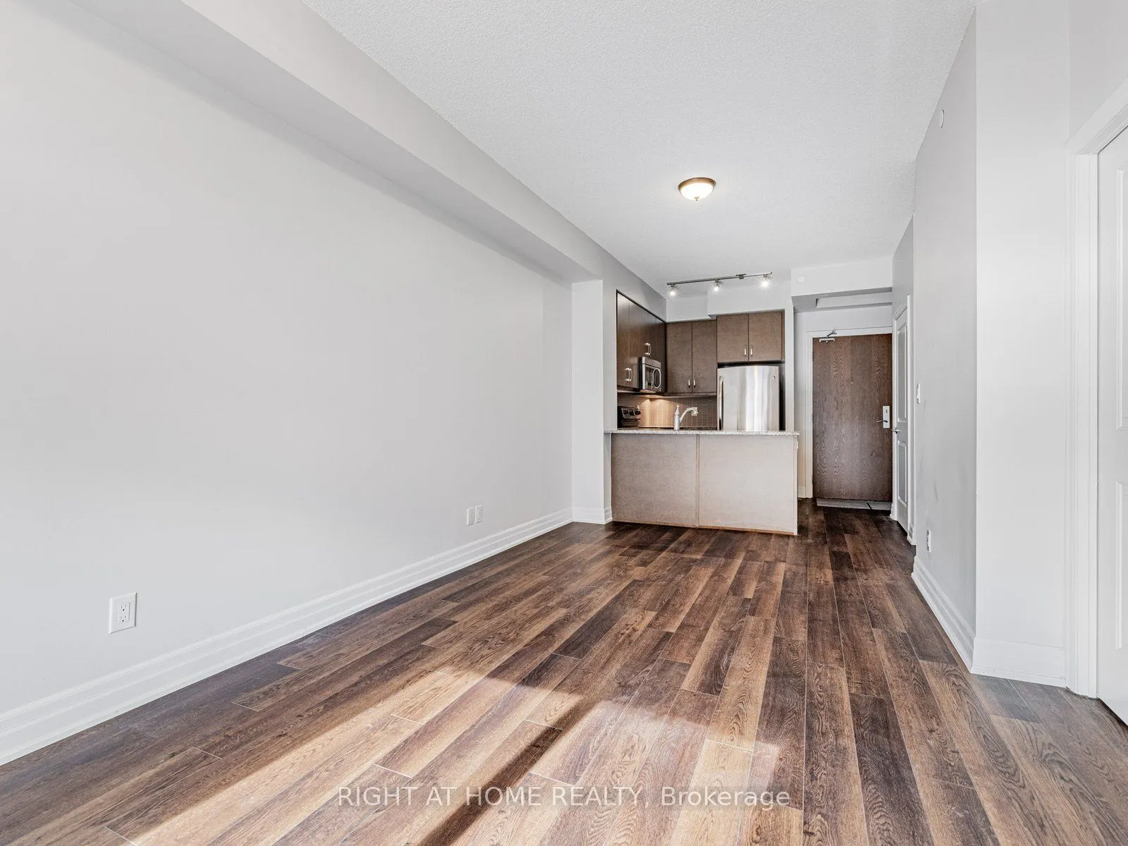 111 Civic Square Gate, #314