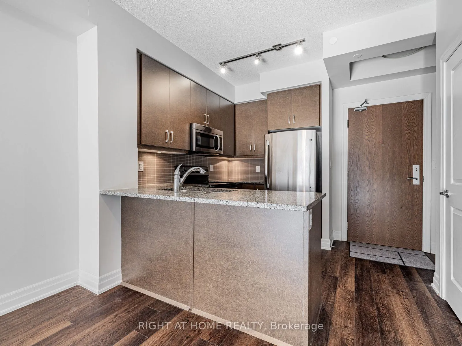 111 Civic Square Gate, #314