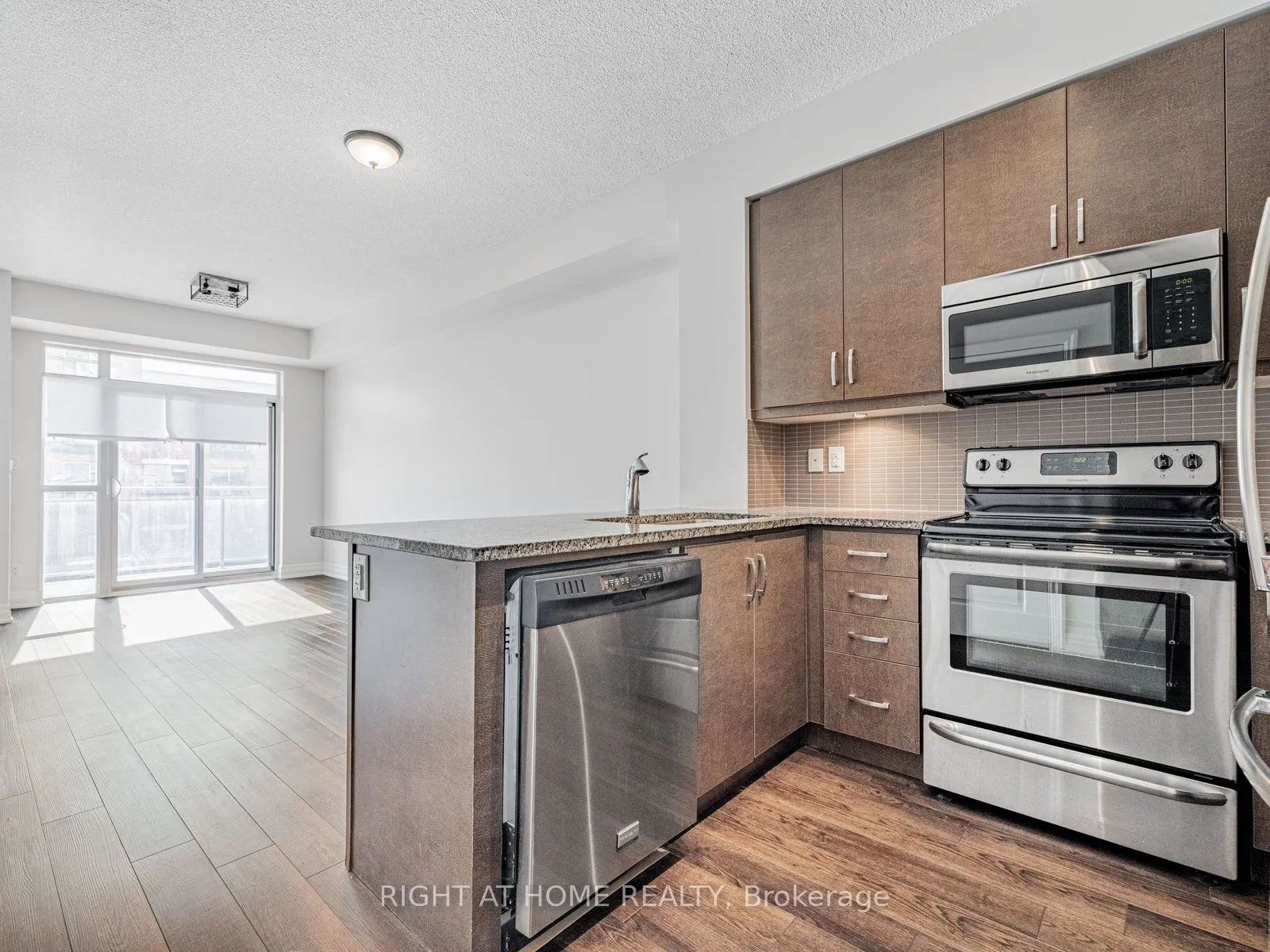 111 Civic Square Gate, #314