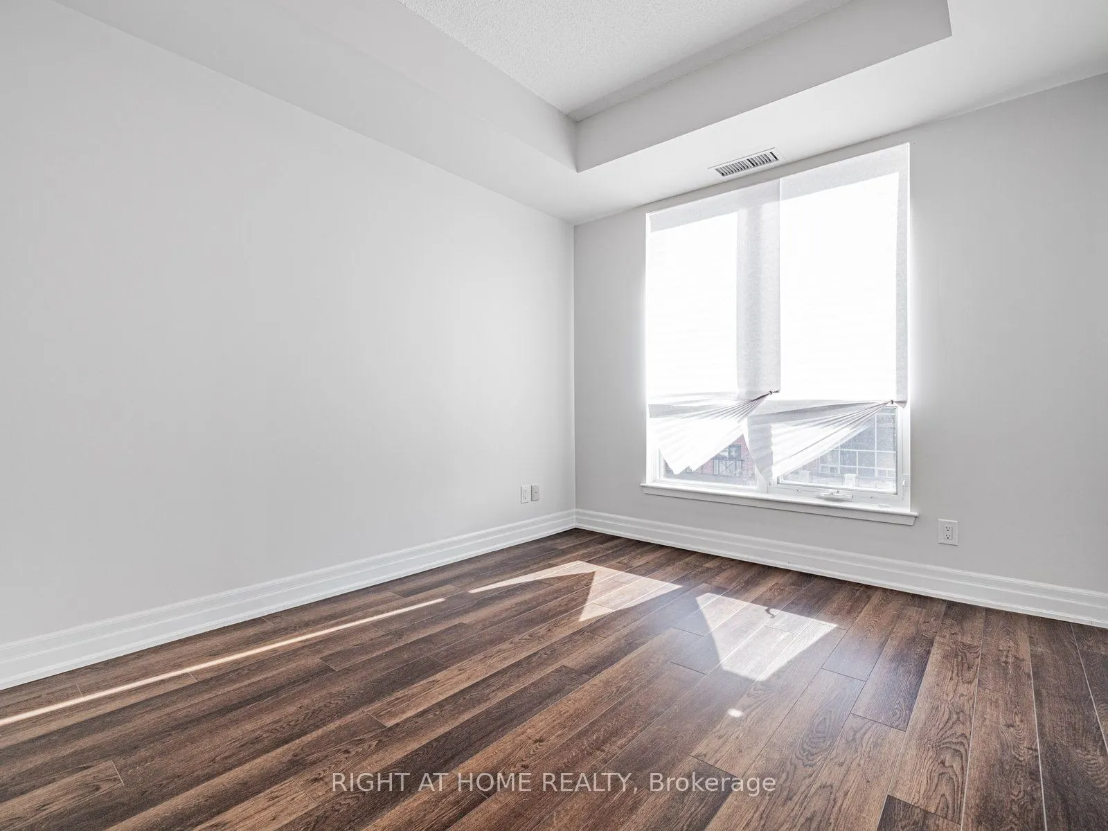 111 Civic Square Gate, #314