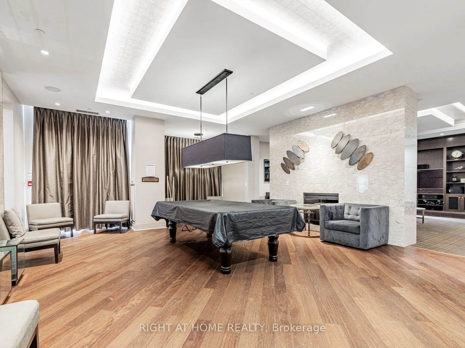 111 Civic Square Gate, #314