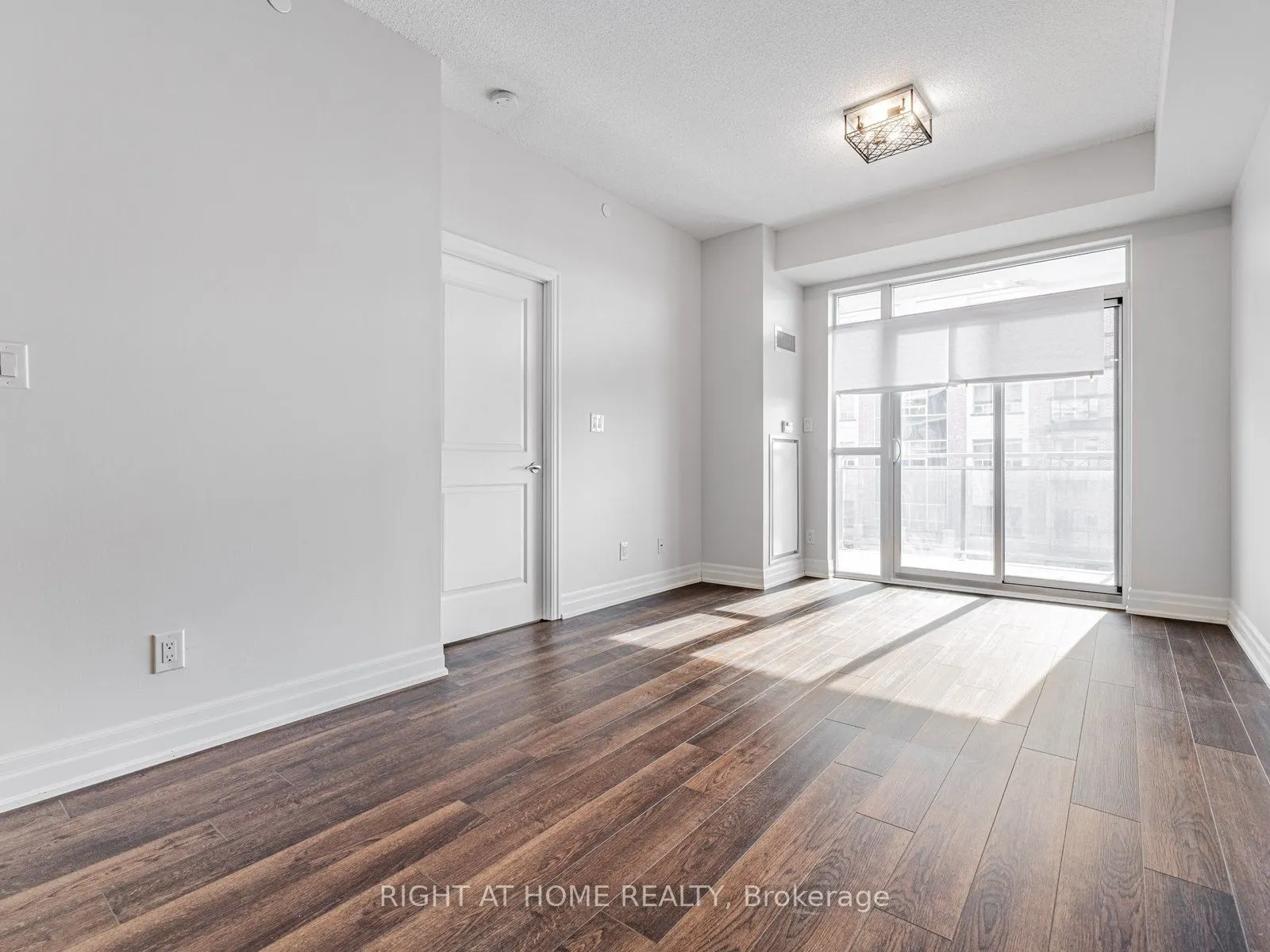 111 Civic Square Gate, #314