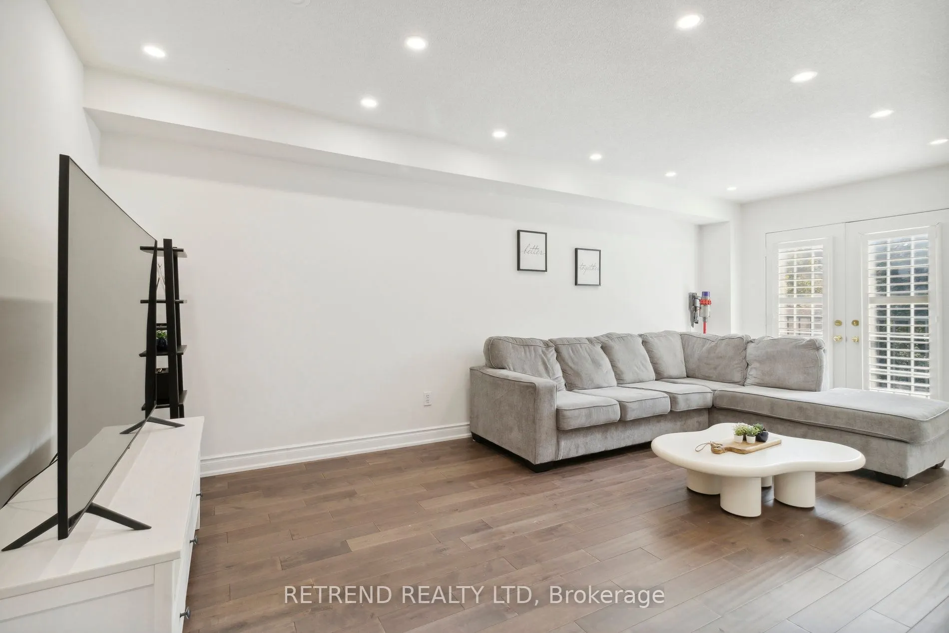 20 Minton Drive, #15