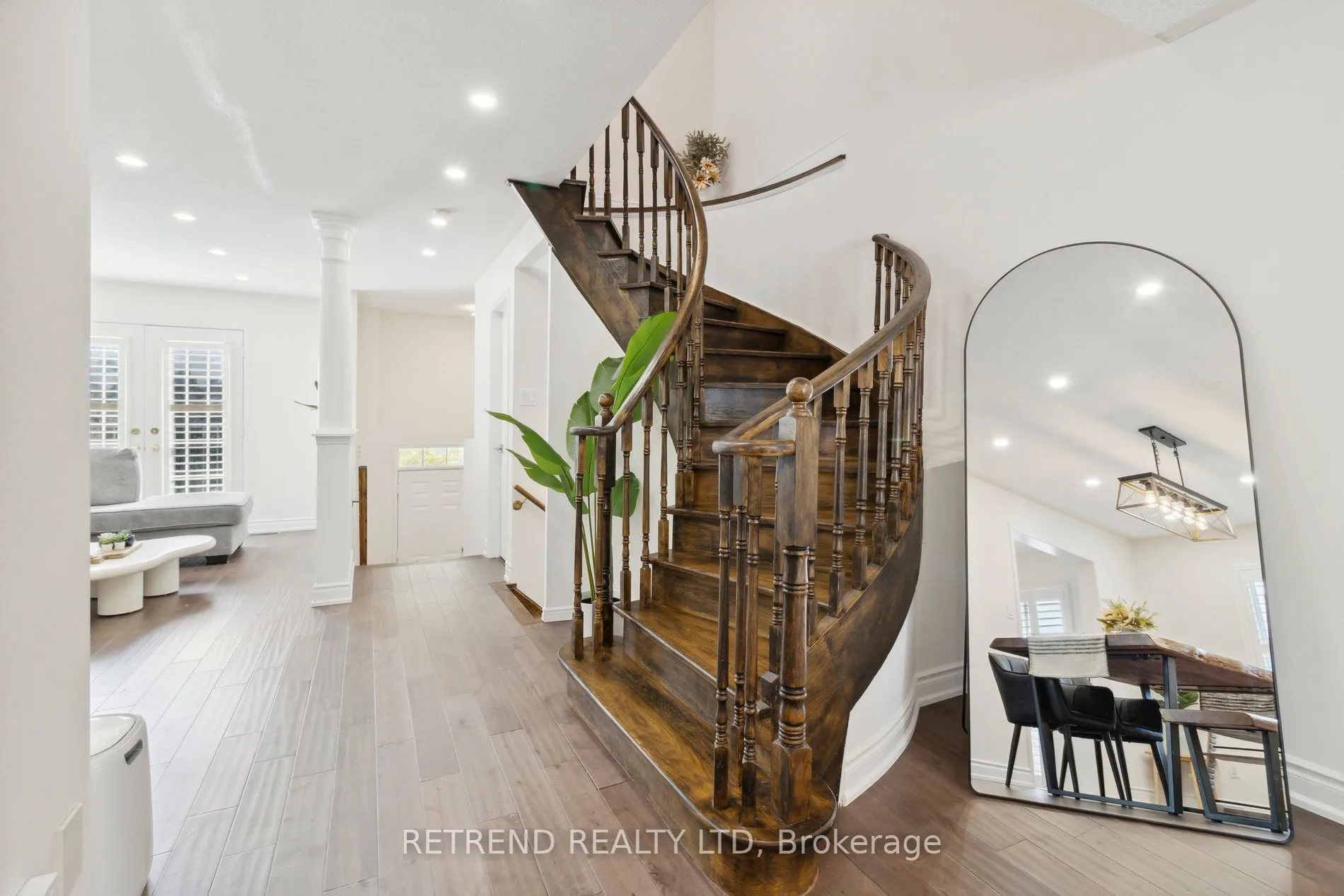 20 Minton Drive, #15