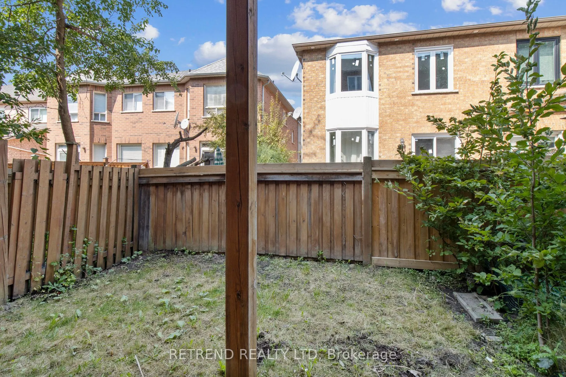 20 Minton Drive, #15