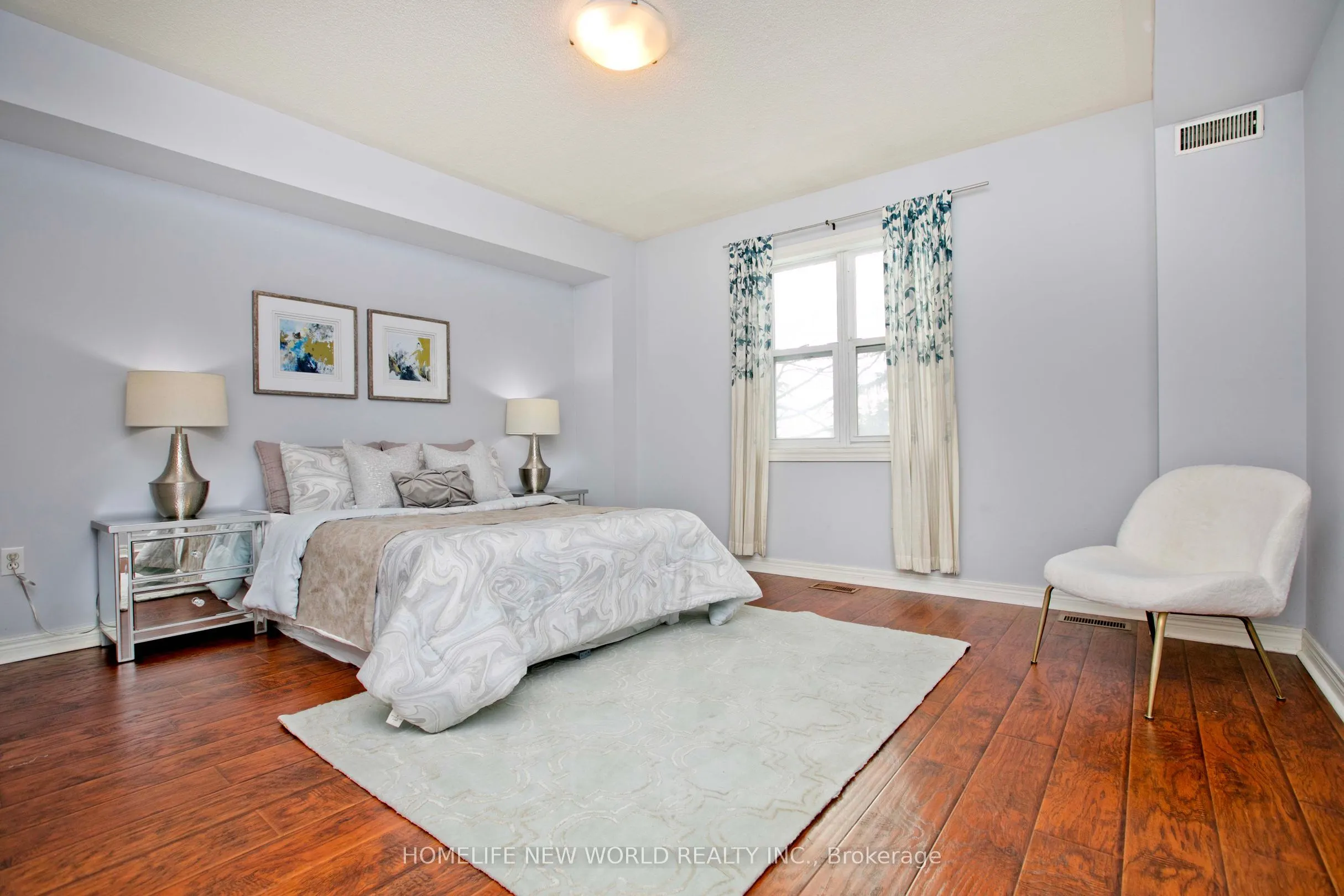 125 Hall Street, #21