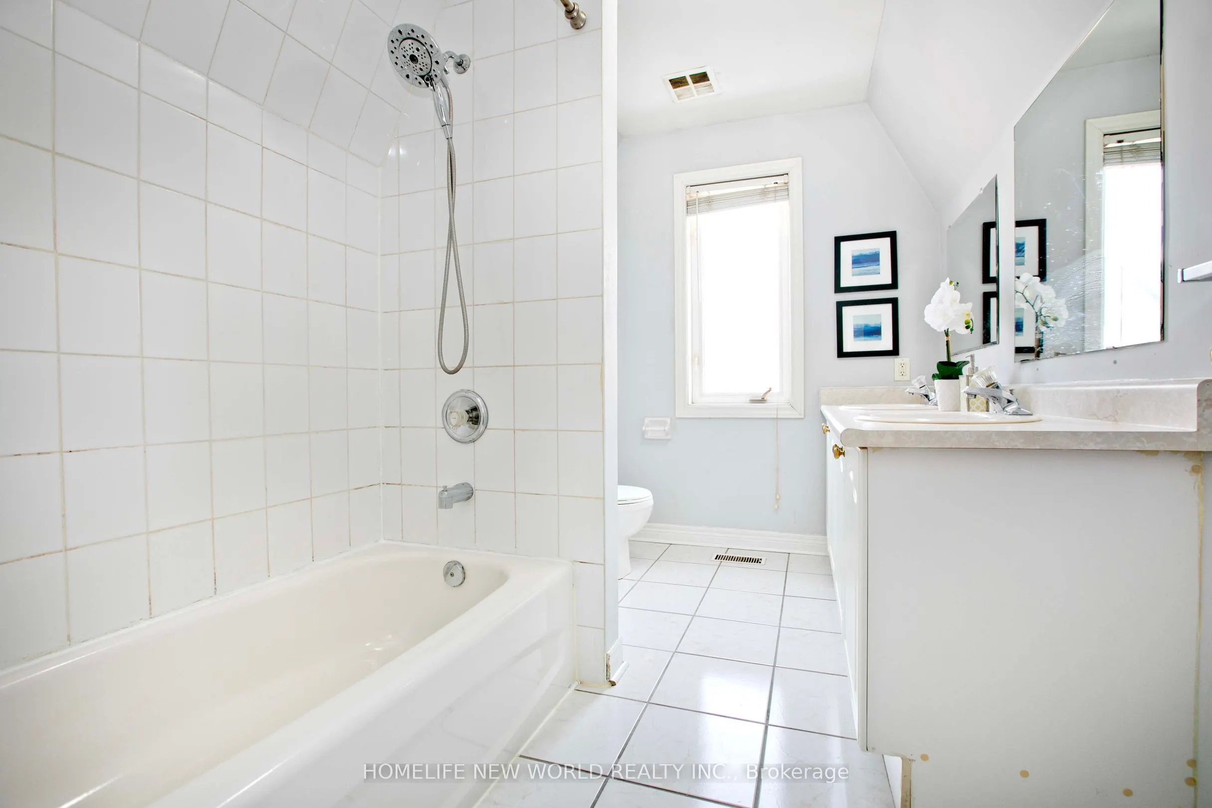 125 Hall Street, #21