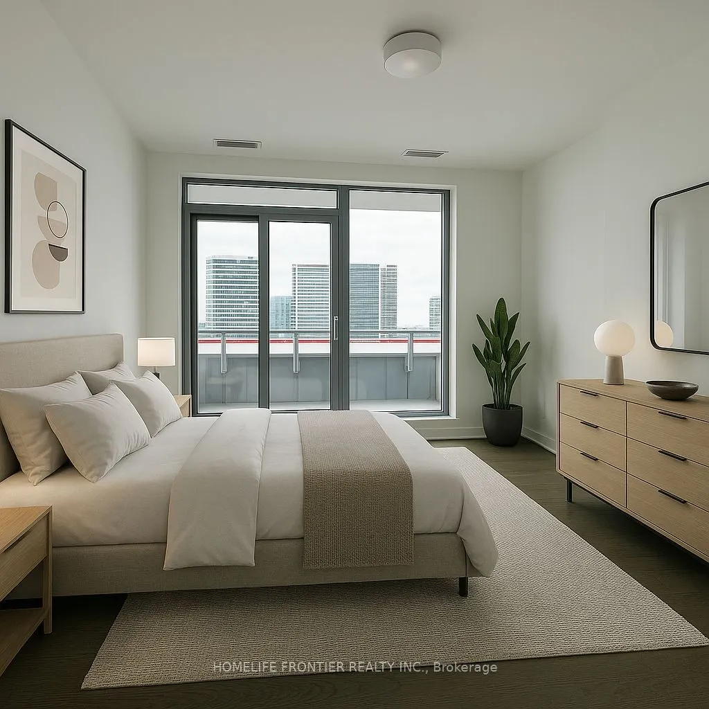 8888 Yonge Street, #724