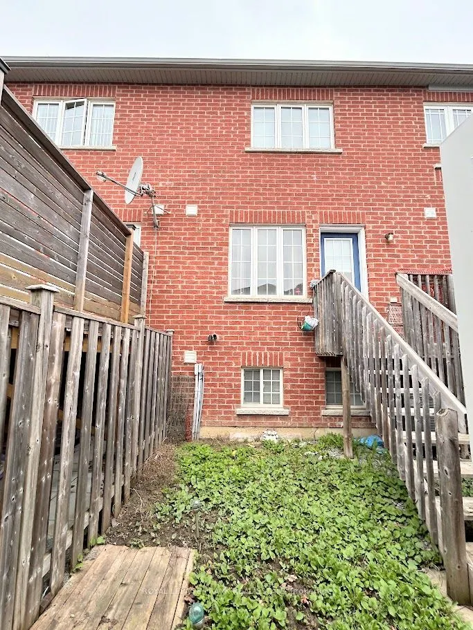 449 White's Hill Avenue