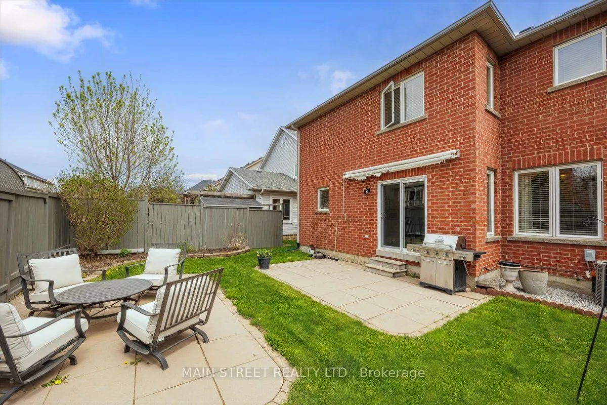 9 Silverstone Crescent