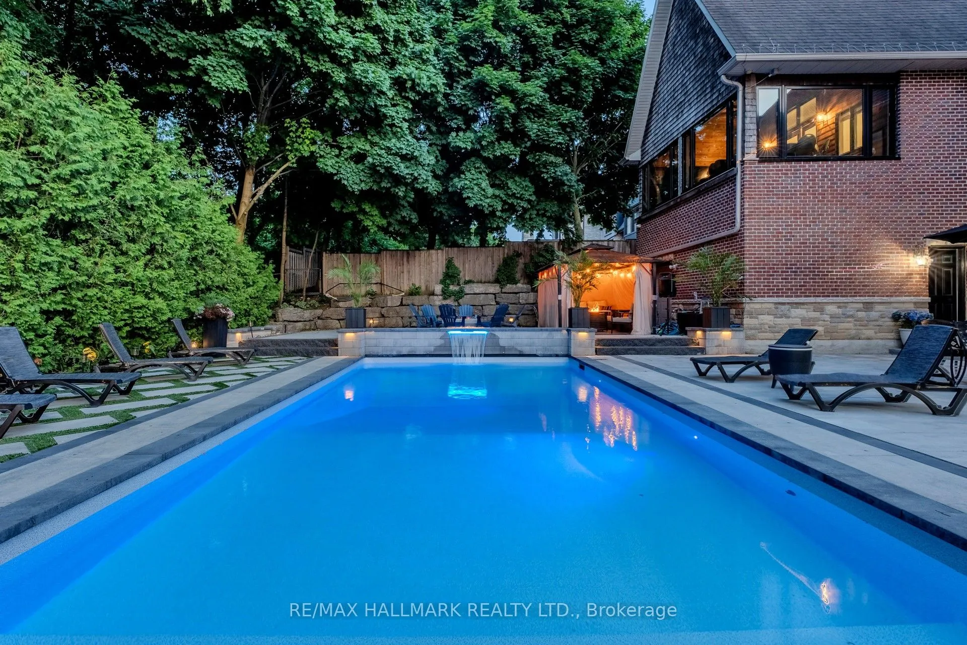 83 Hambly Avenue