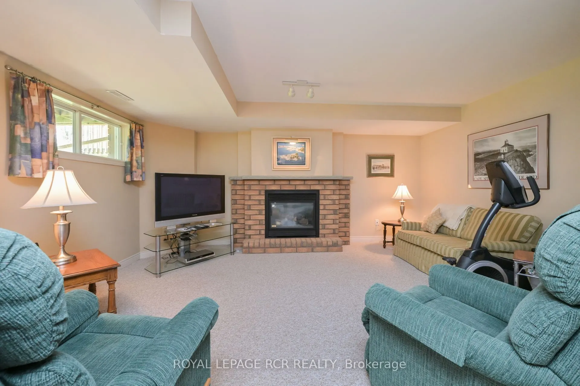 26 Forest Link, #17