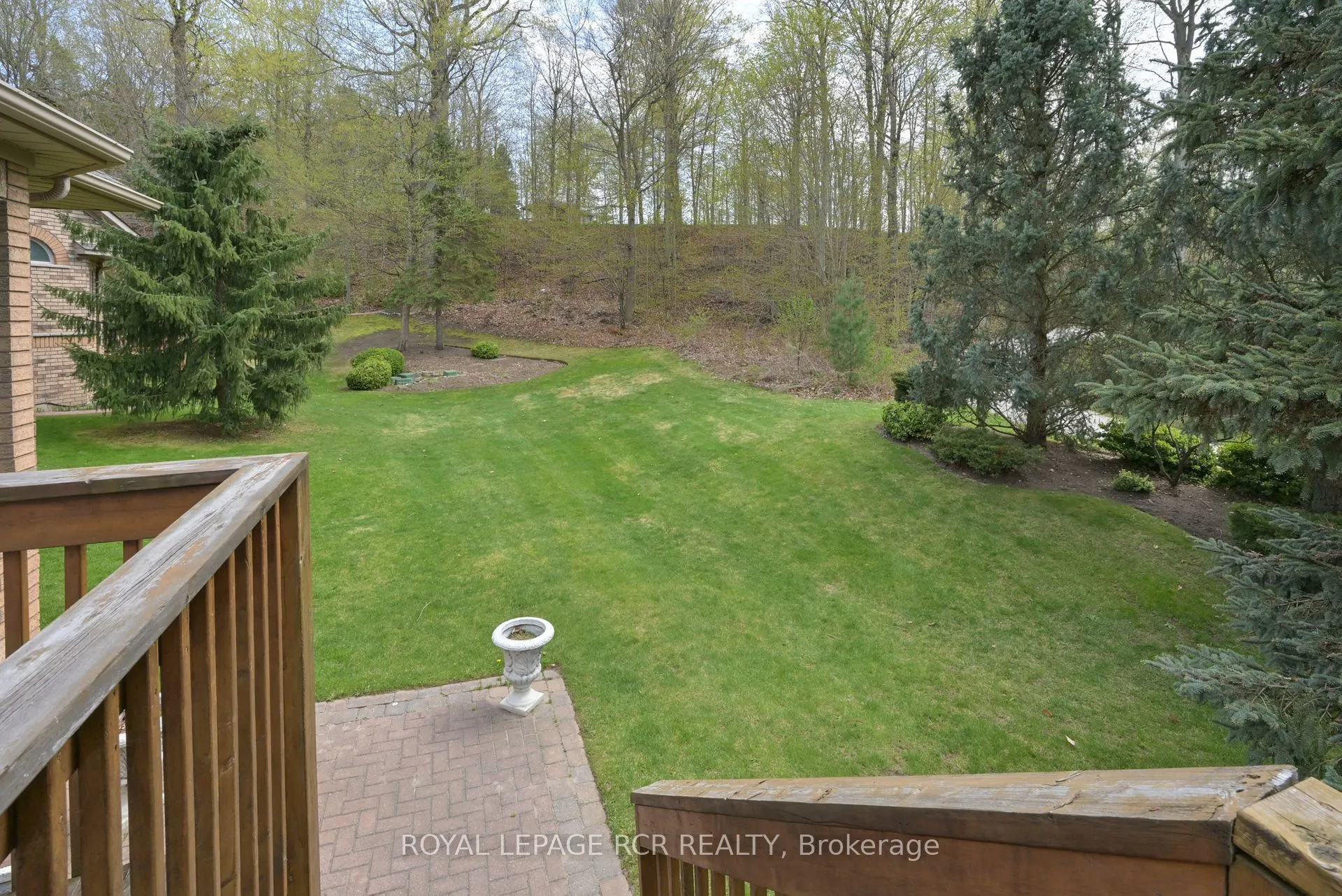 26 Forest Link, #17