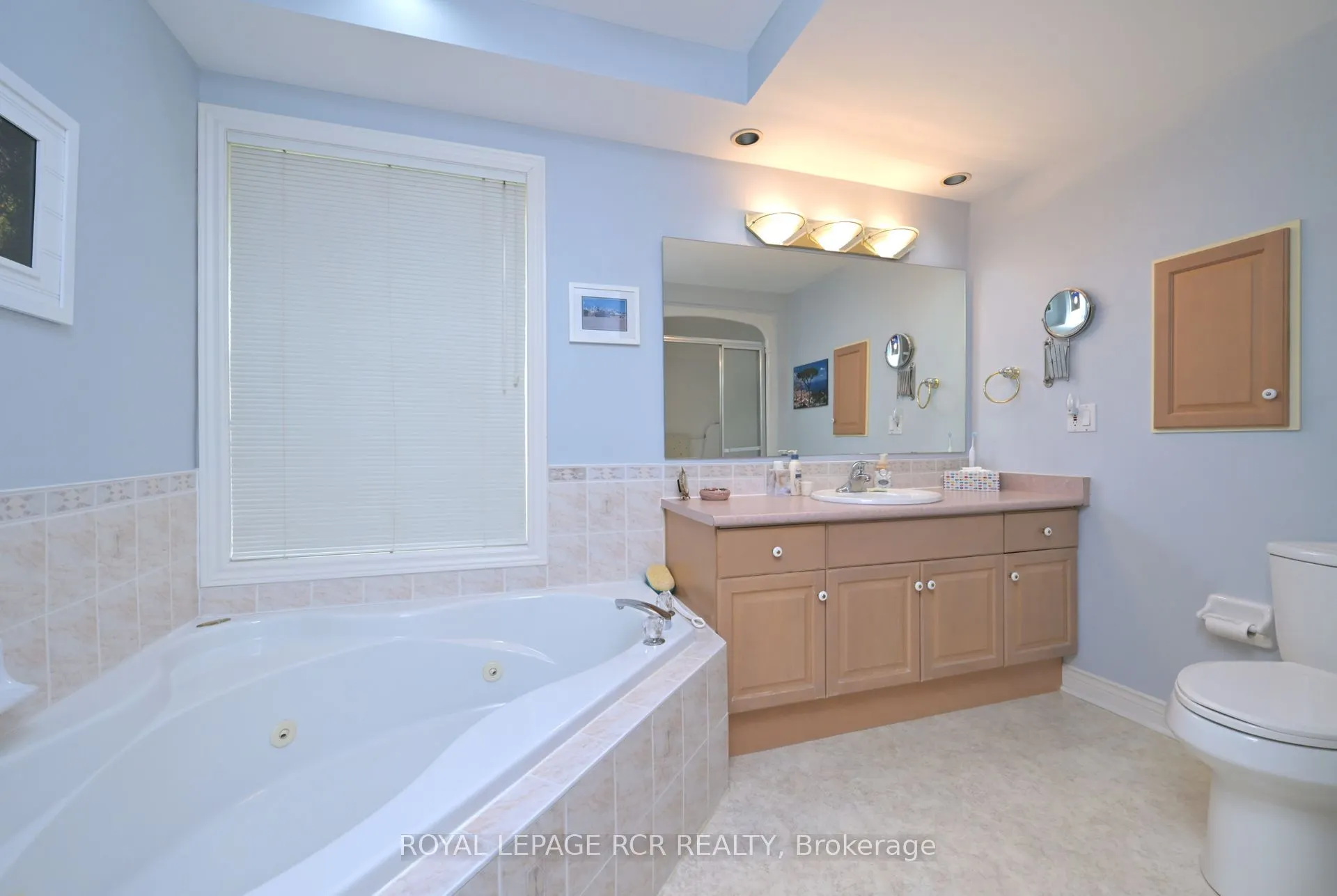 26 Forest Link, #17