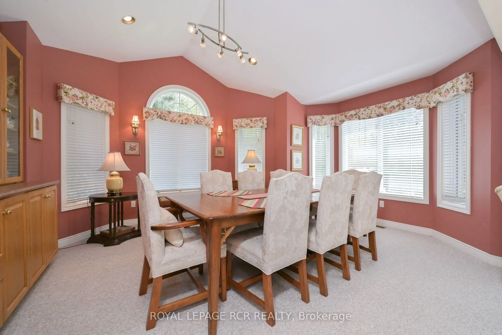 26 Forest Link, #17