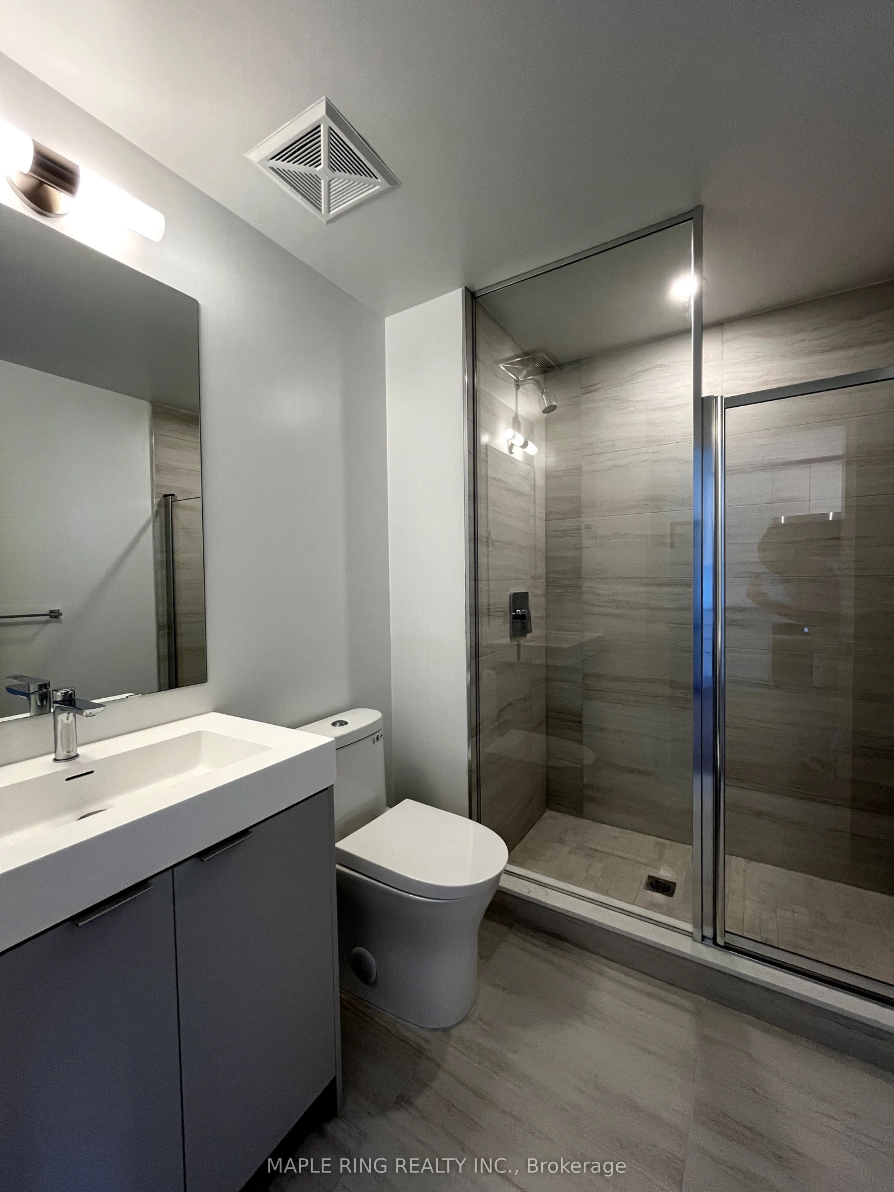 10 Abeja Street, #2412