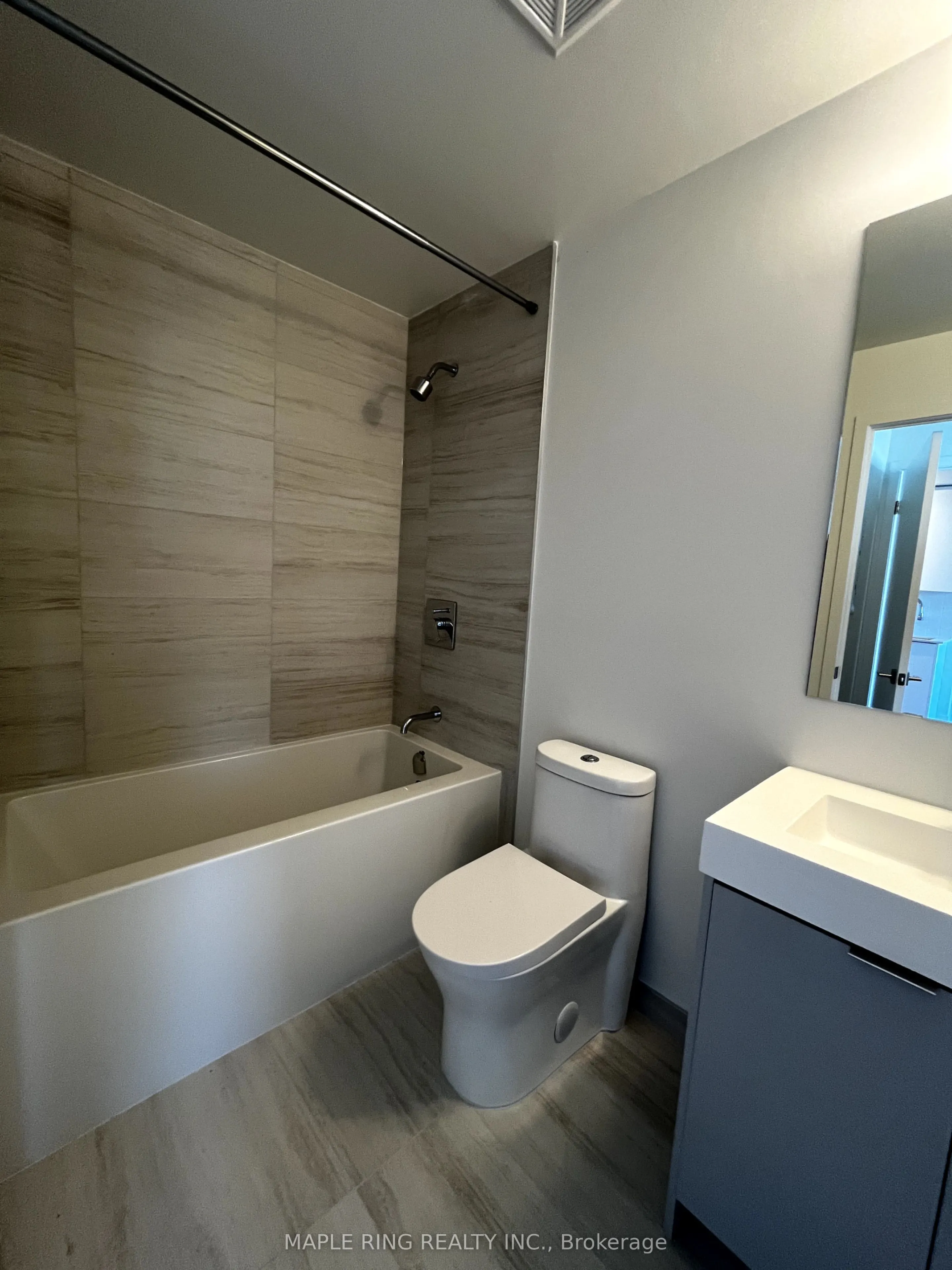 10 Abeja Street, #2412
