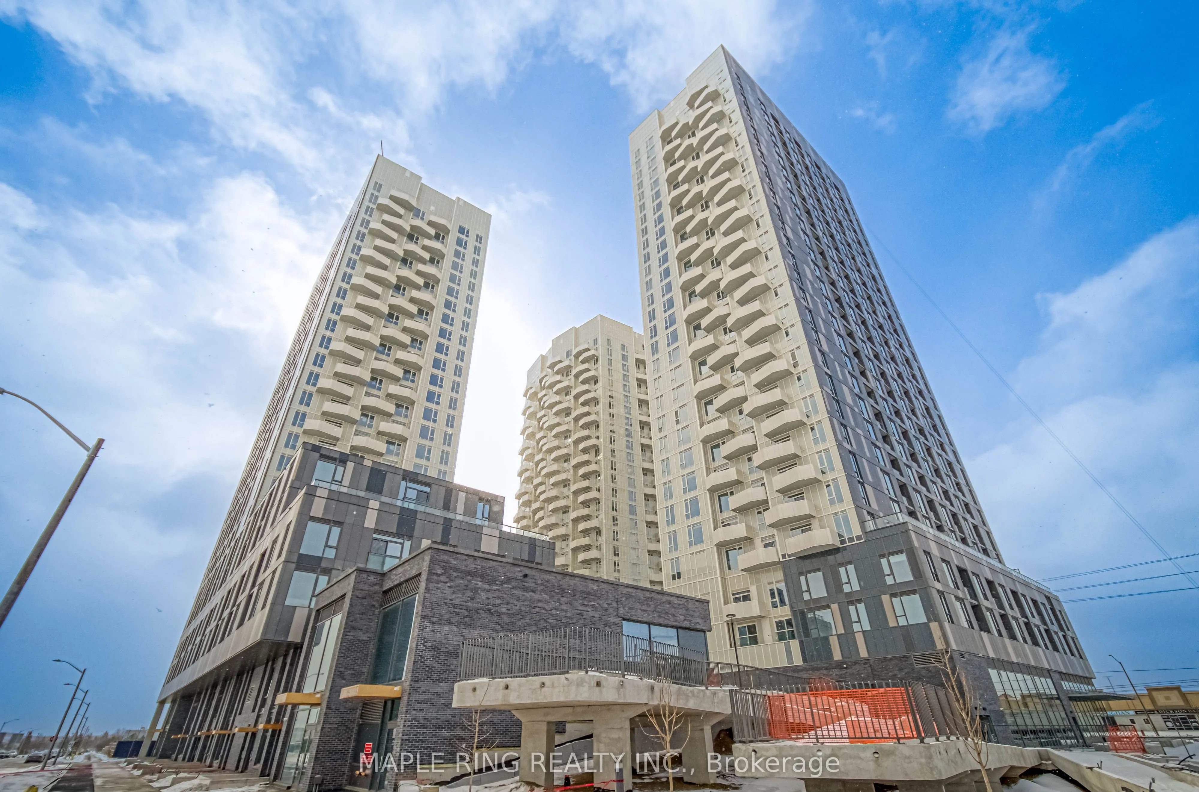 10 Abeja Street, #2412
