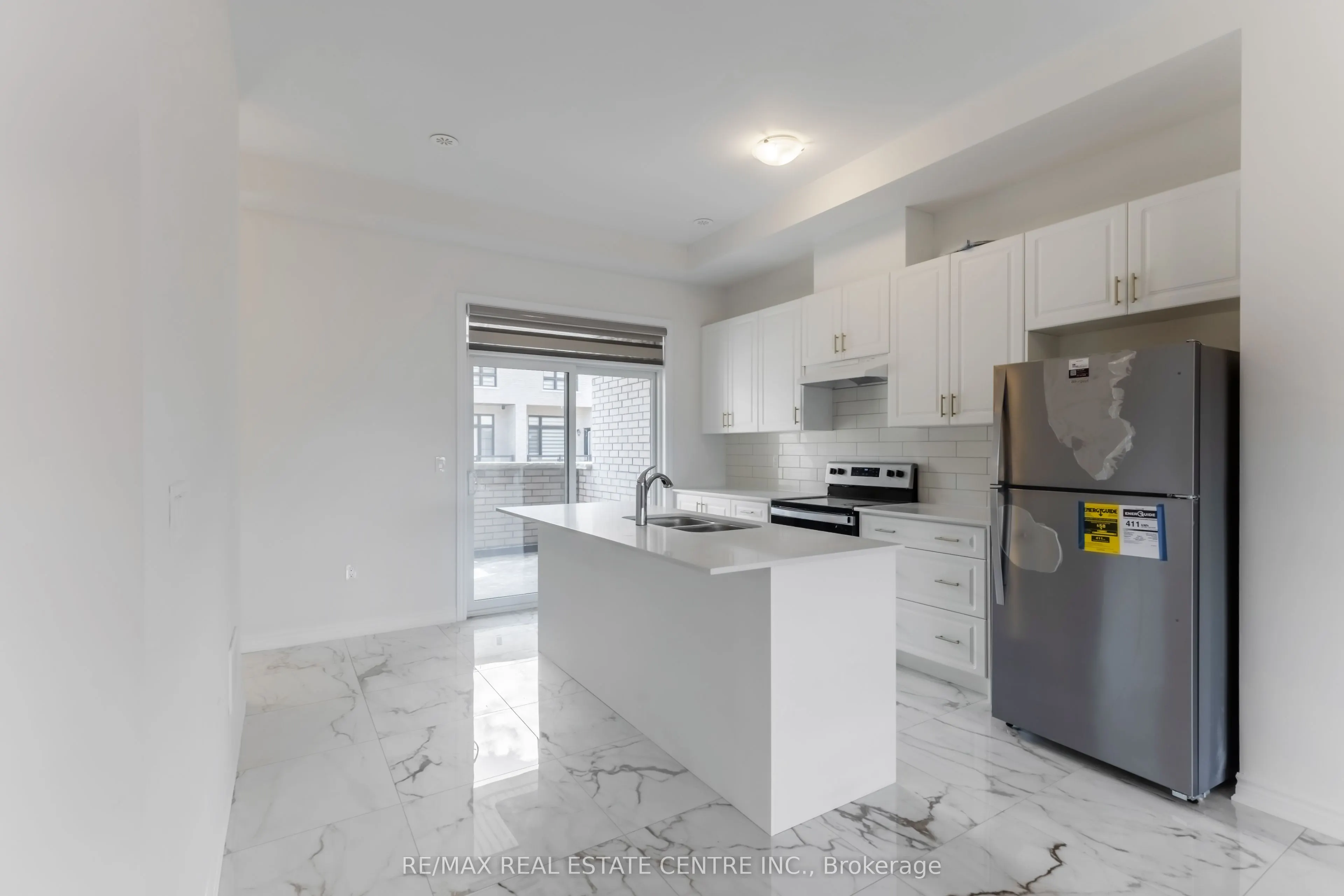 65 Inverary Crescent