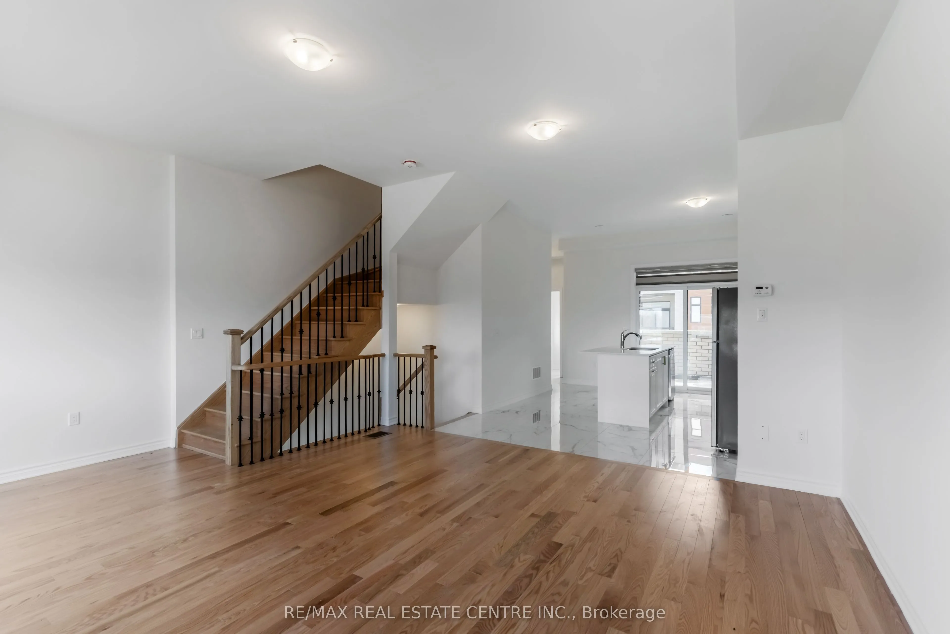 65 Inverary Crescent