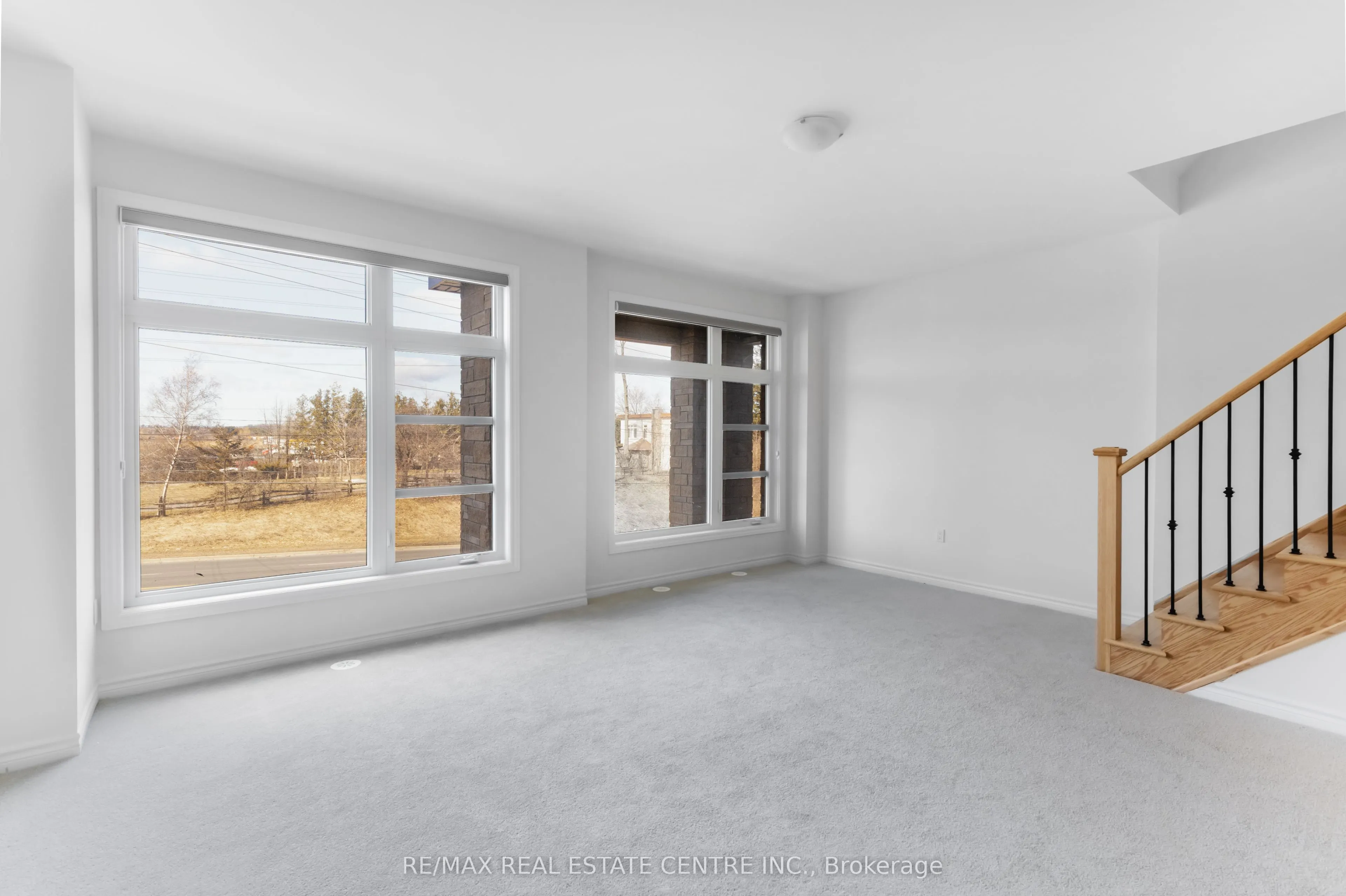 65 Inverary Crescent