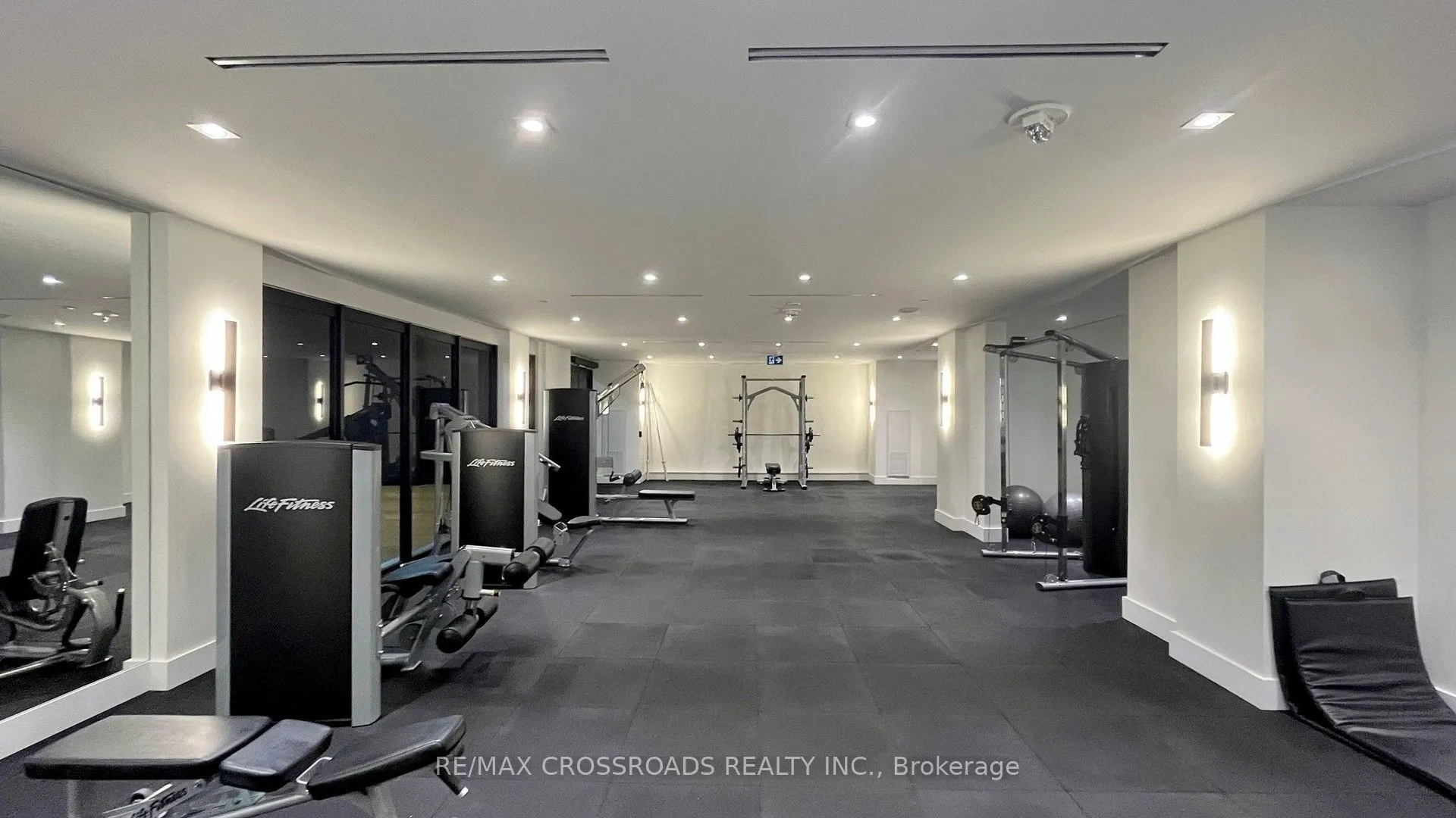 8868 Yonge Street, #319E