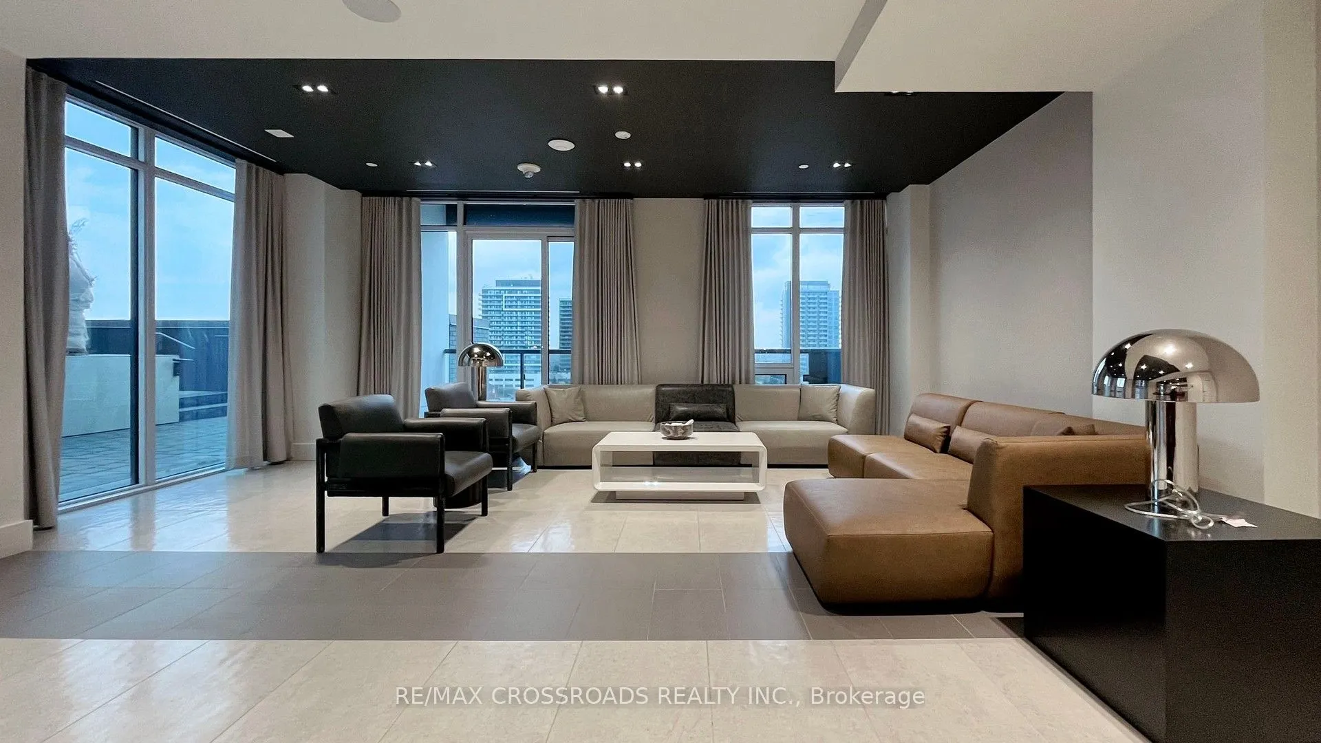 8868 Yonge Street, #319E