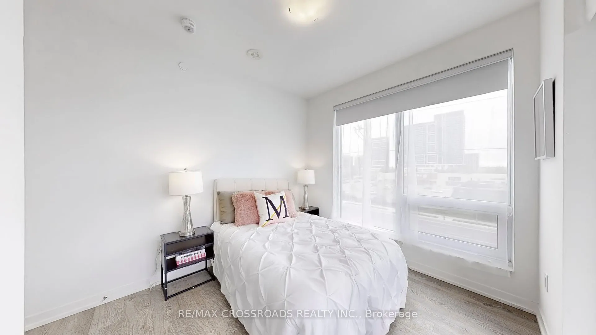8868 Yonge Street, #319E