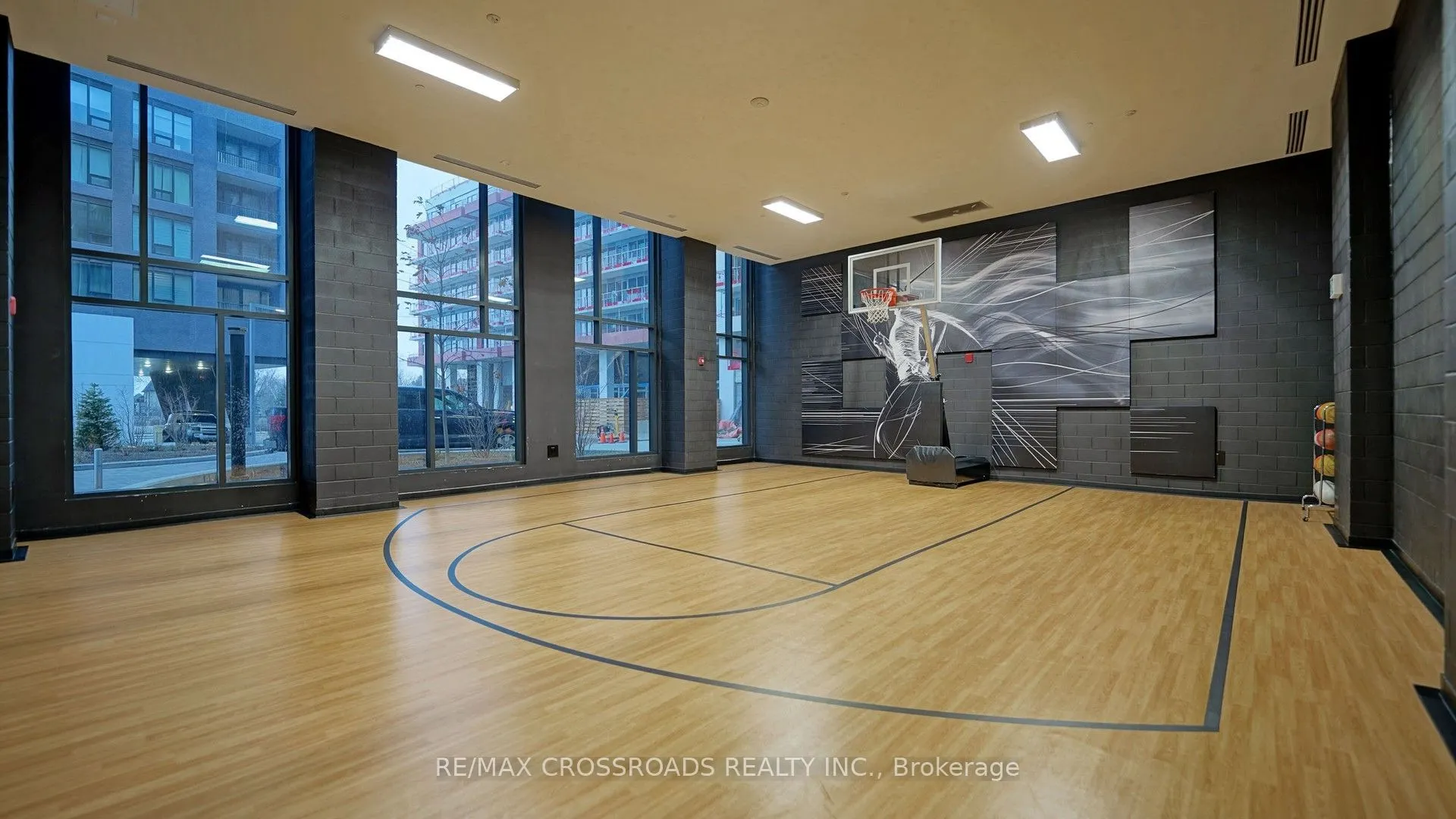 8868 Yonge Street, #319E